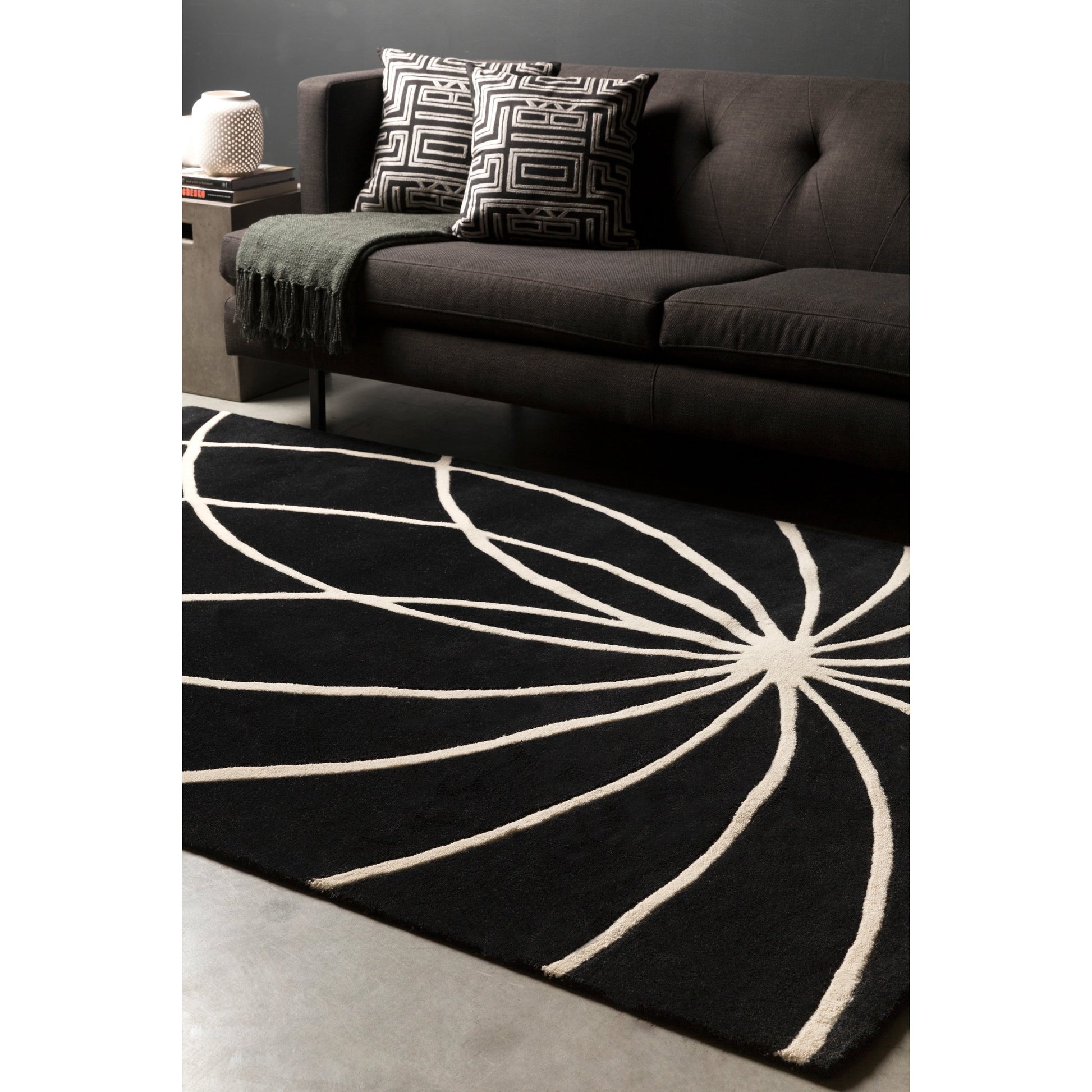 Forum Rug - 202 by Livabliss. Made from 100% wool in a unique style.