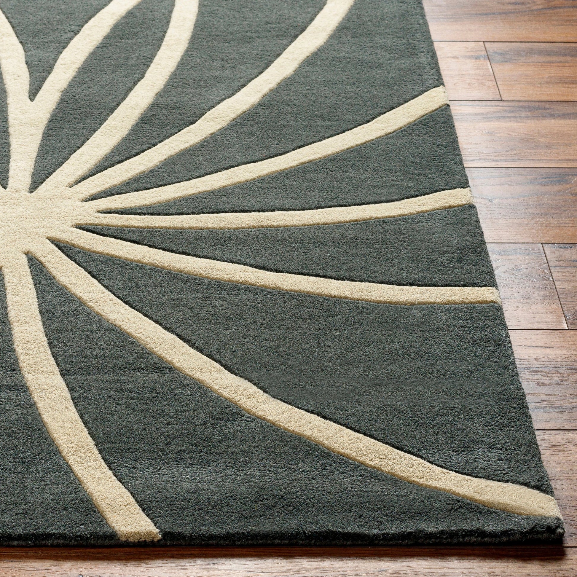 Forum Rug - 202 by Livabliss. Made from 100% wool in a unique style.