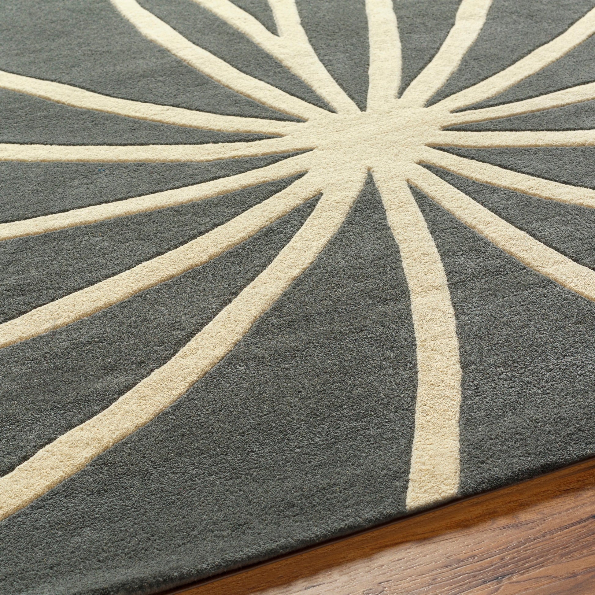 Forum Rug - 202 by Livabliss. Made from 100% wool in a unique style.