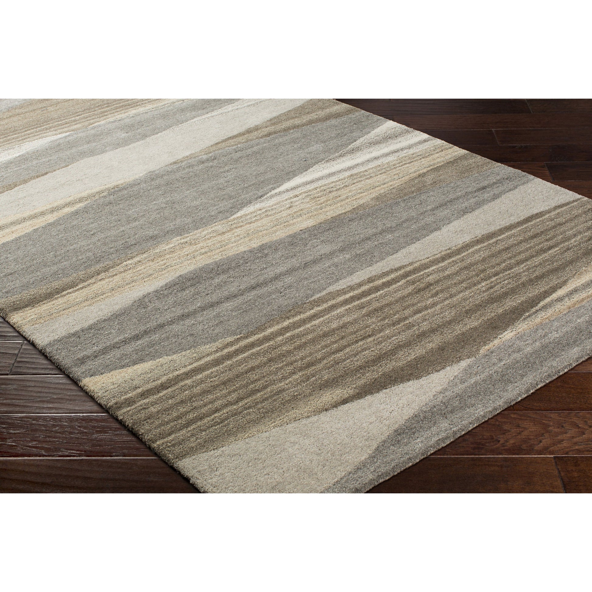 Forum Rug - 15557 by Livabliss. Made from 100% wool in a unique style.