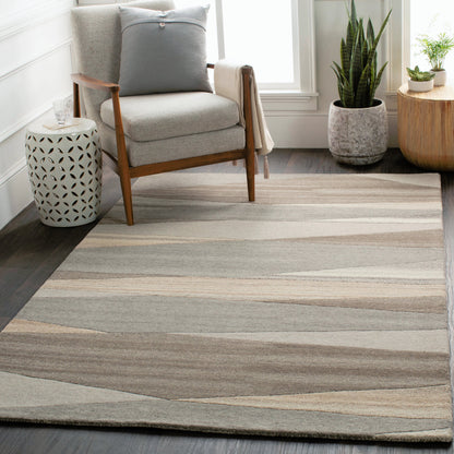Forum Rug - 15557 by Livabliss. Made from 100% wool in a unique style.