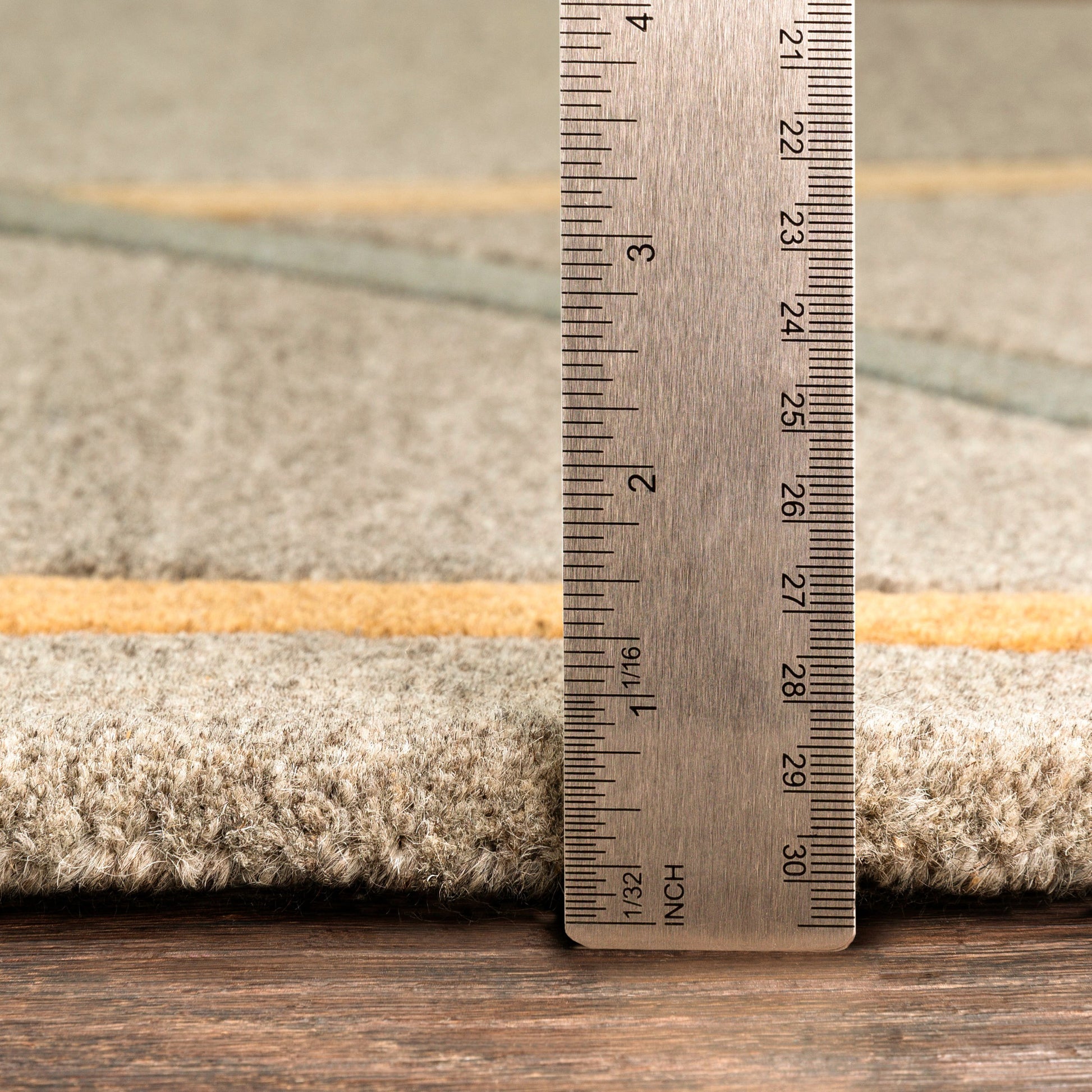 Forum Rug - 202 by Livabliss. Made from 100% wool in a unique style.