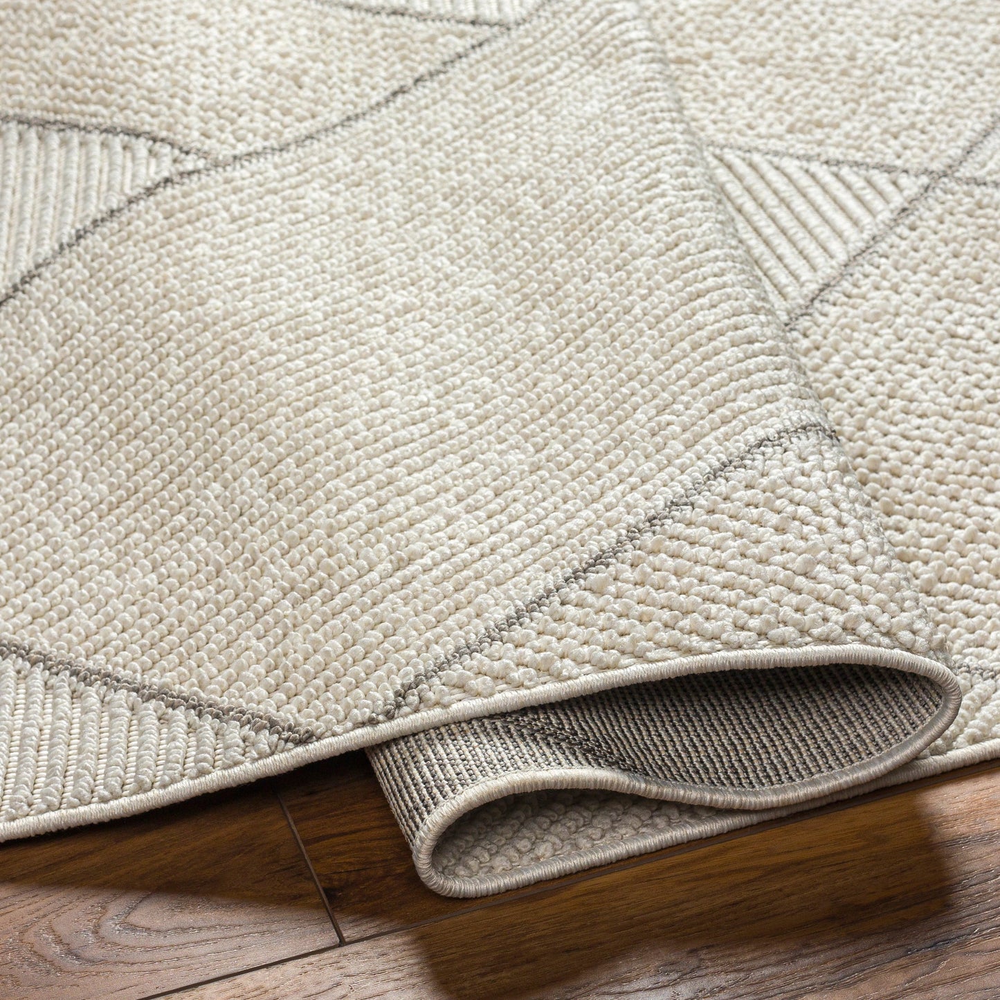 004 SI-1923006,SI-1923007,SI-1923008,SI-1923009,SI-1923010,SI-1923011 | Closeup | Finland Rug - 32663 by Livabliss in cream, black. Made from main: 100% polyester in a unique style.