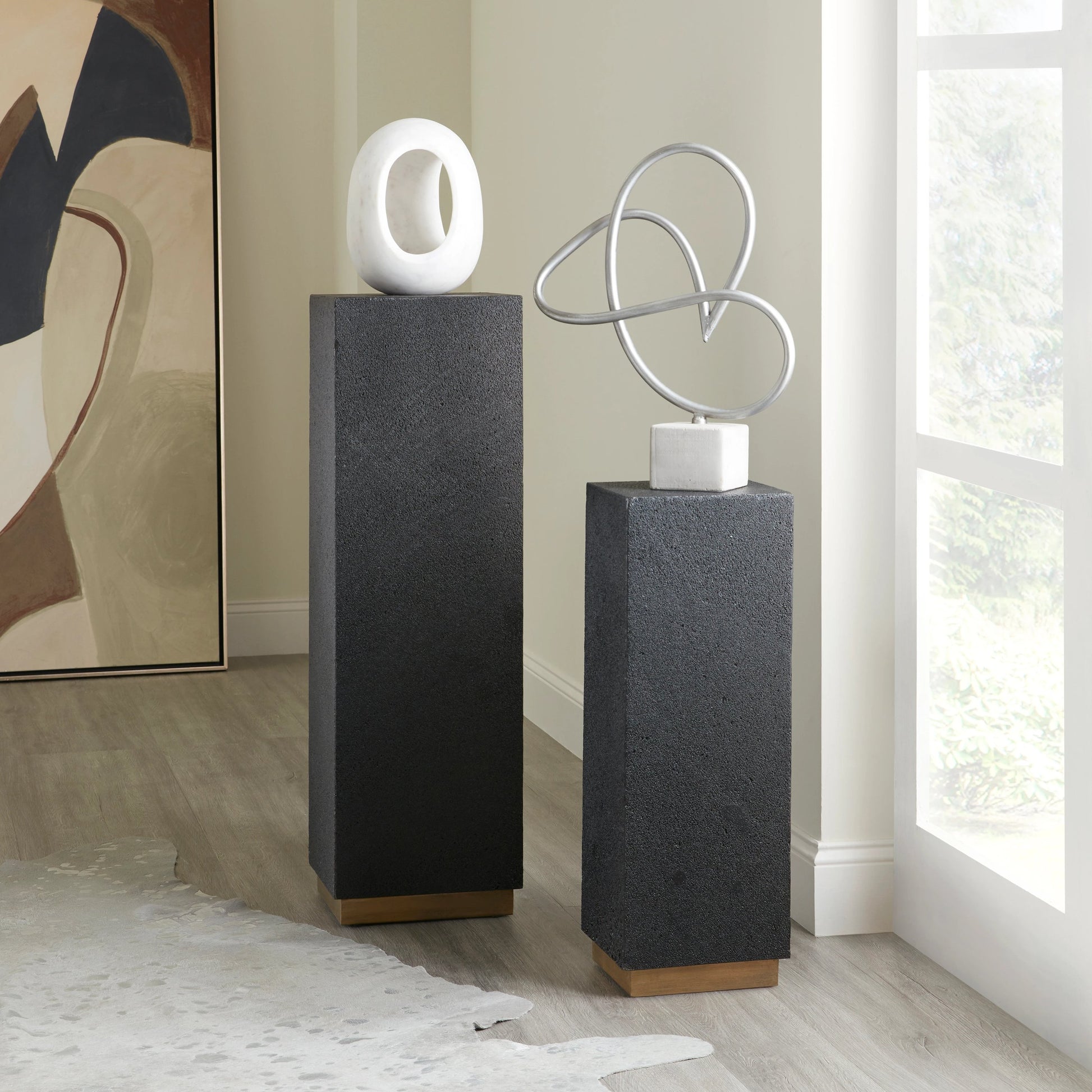 Small Lava Stone Pedestal by Pulaski Furniture in black lava stone. Made from lava stone, metal in a modern style.