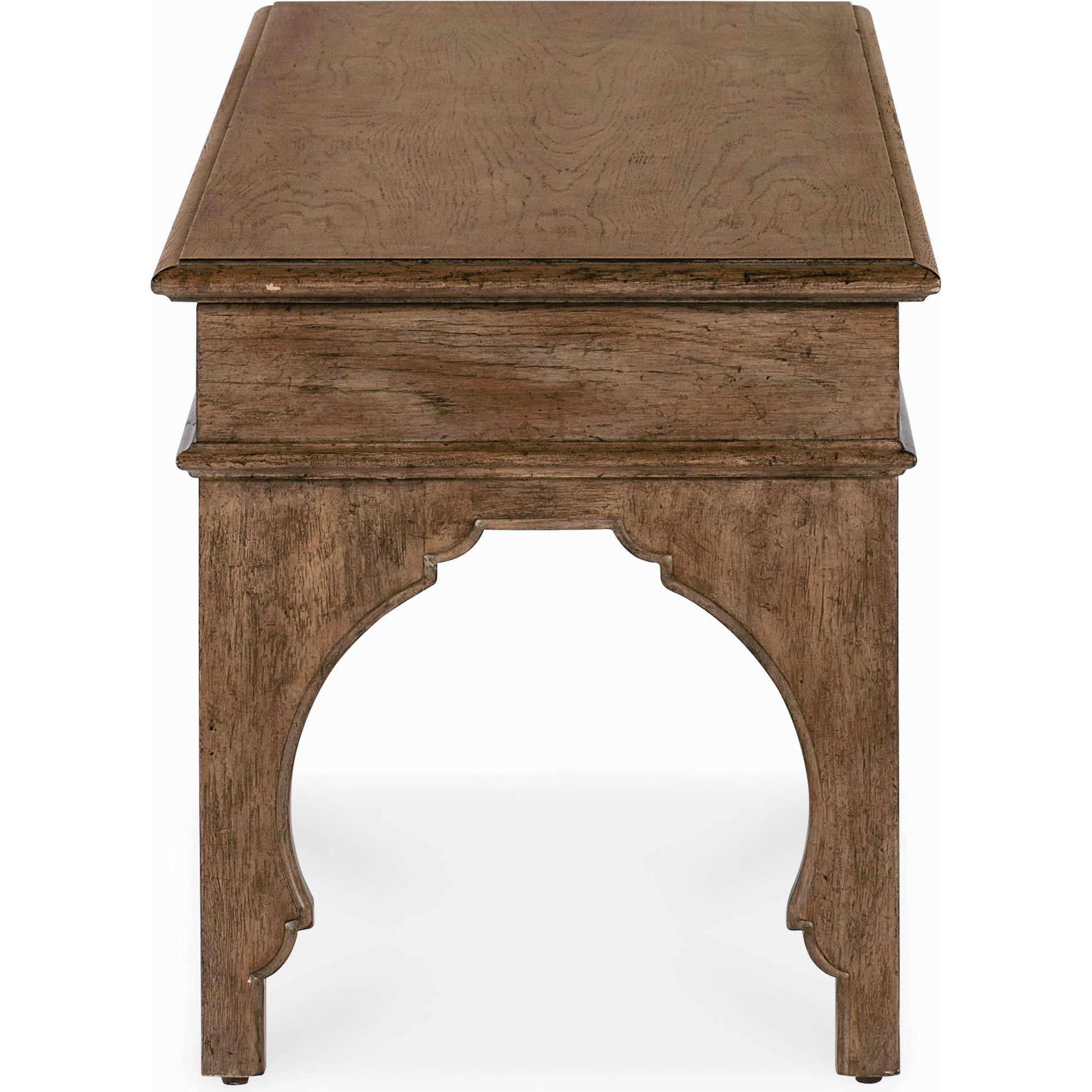 Americana Bed Bench by Hooker Furniture in brown and honey finish. Made from oak veneers with solid-wood edge top in a traditional style.
