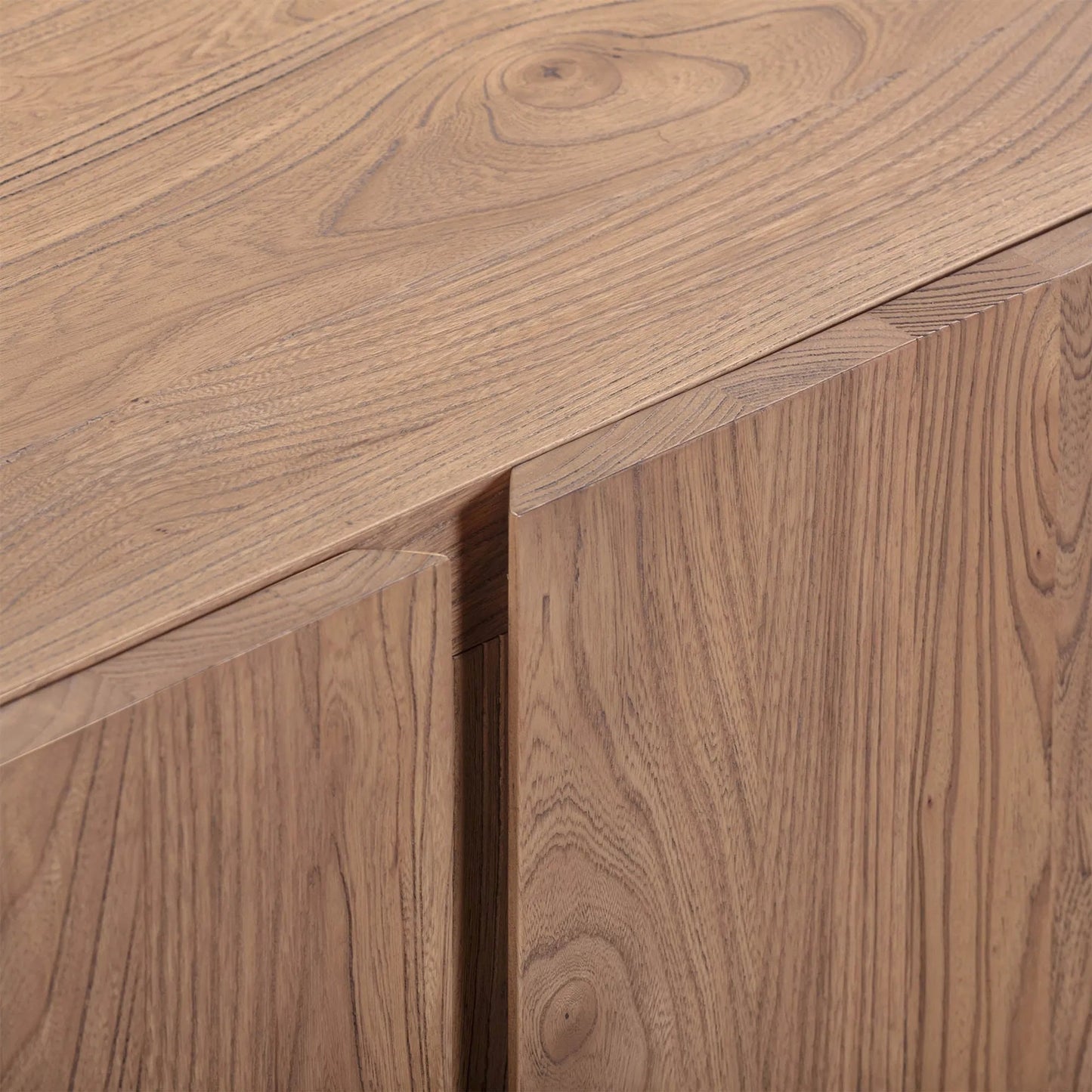 006 SI-2527514 | Closeup | Freedom 4 Door Sideboard by LH Imports in sandblast caramel. Made from rustic elm, mdf in a unique style.
