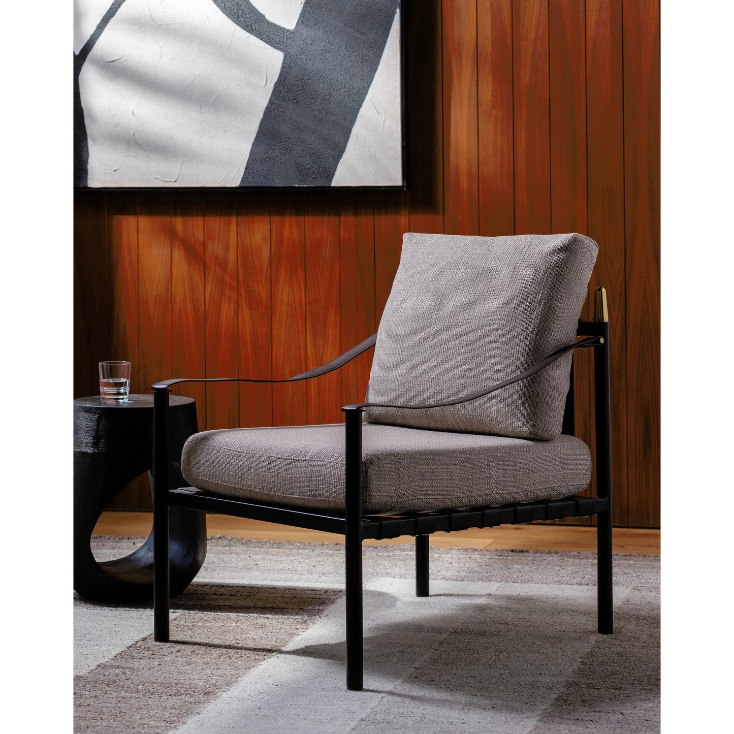 006 SI-2132155 | Lifestyle | Frank - 497374 by Surya in light gray, black and lacquered. Made from upholstery: polyester, base: metal, fill: 100% polyurethane foam in a modern style.