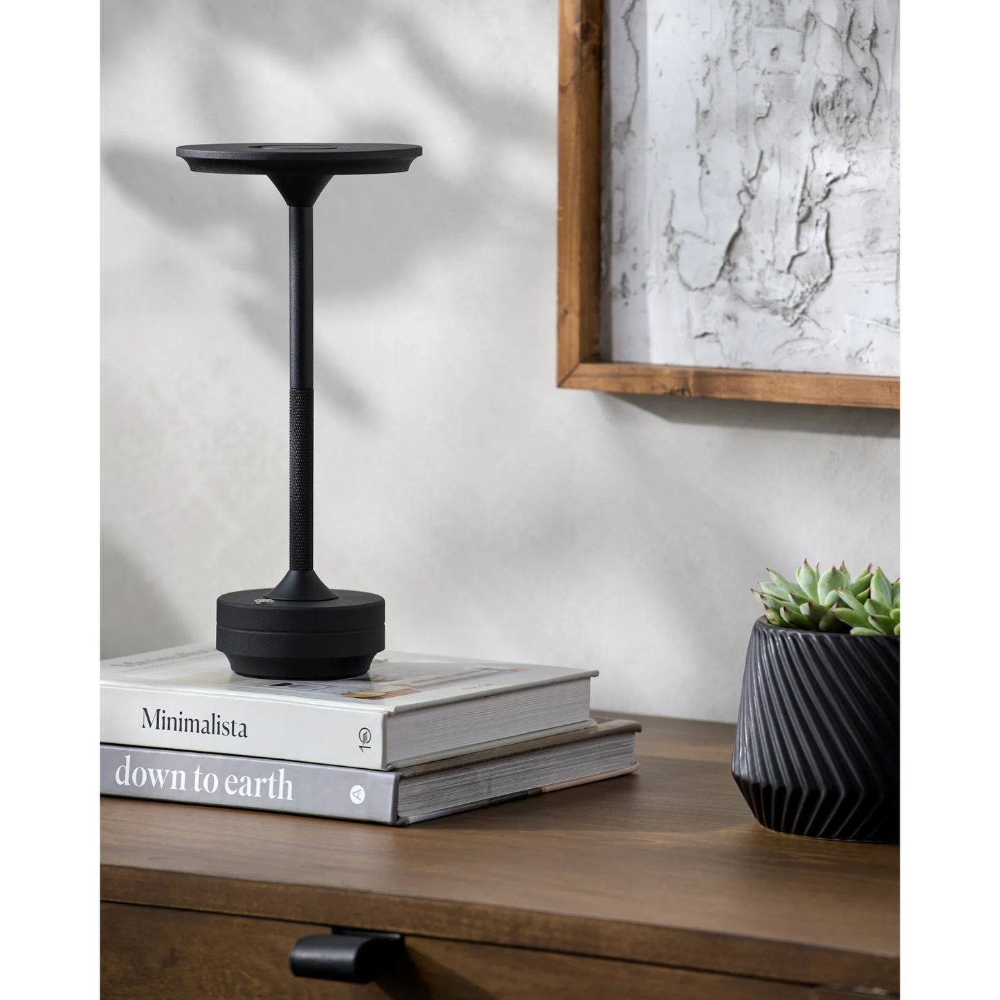 003 SI-2244620 | Lifestyle | Furnas Accent Table Lamp 544665 by Livabliss in body: black; base: brown and hand paintedhand painted. Made from iron in a modern style.