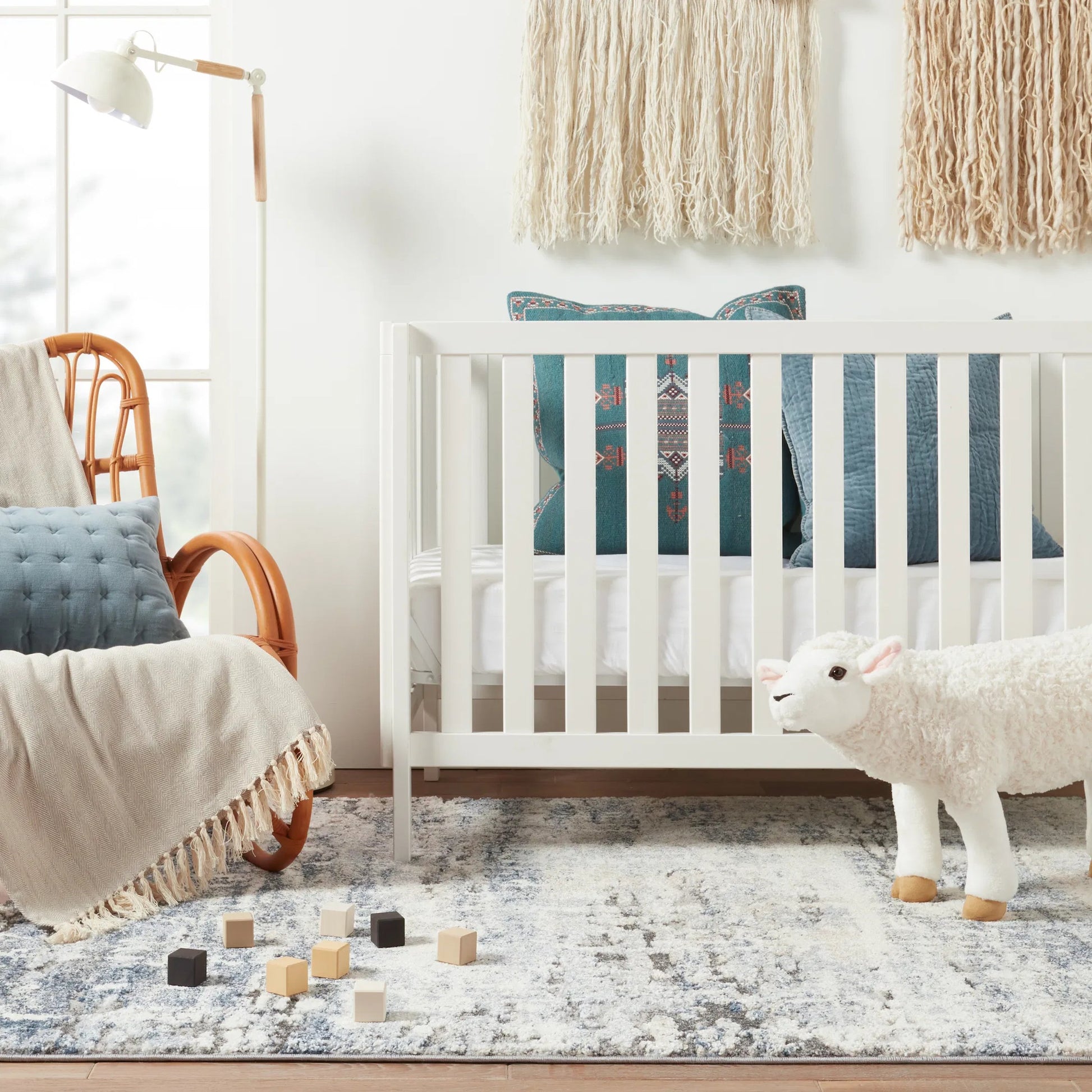 Ferris Benton Rug by Vibe by Jaipur Living in blue, gray. Made from 70% polypropylene 30% polyester in a unique style.