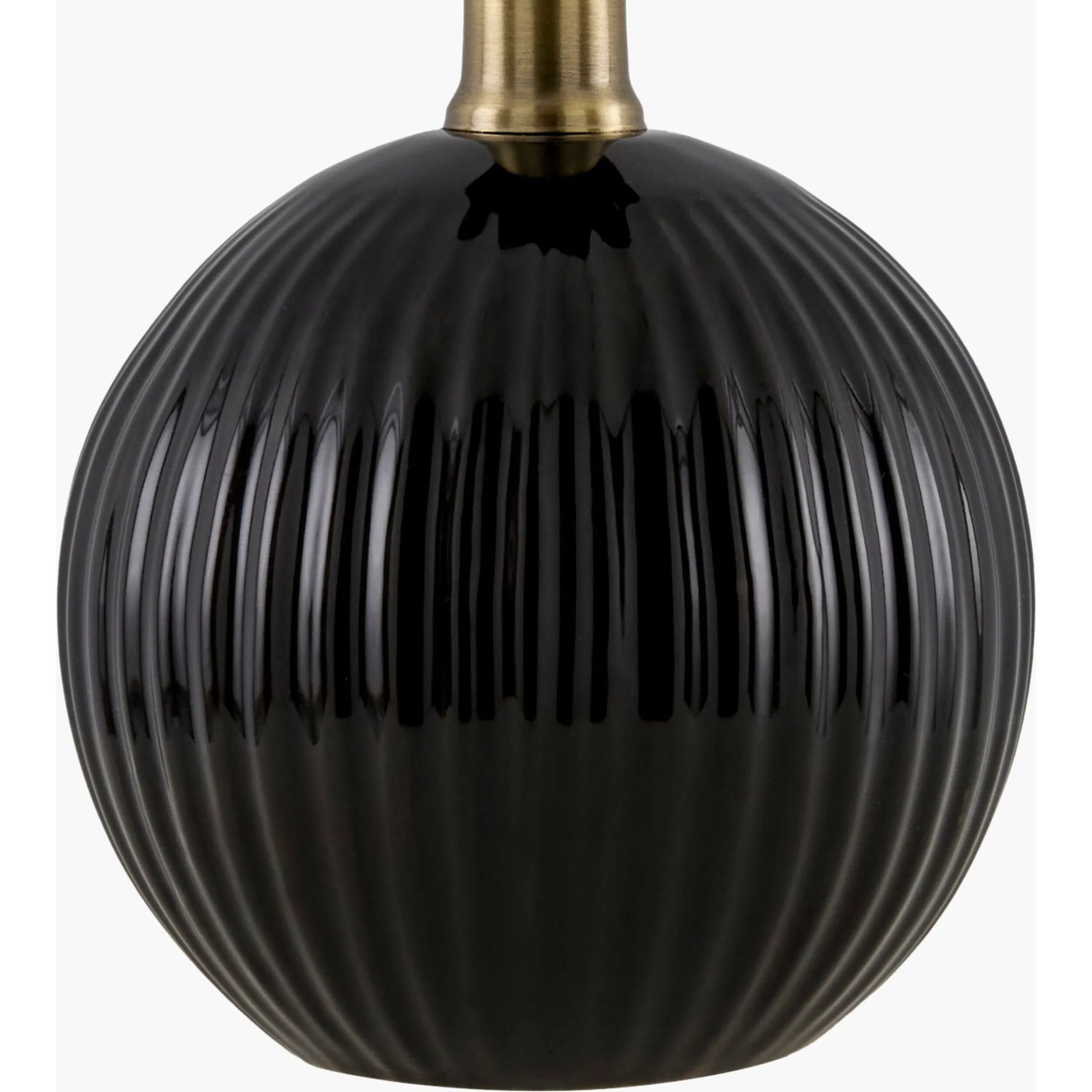 Ferez Table Lamp I - 539181 by Livabliss in glazed. Made from ceramic, linen, polystyrene in a modern style.