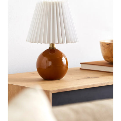 Ferez Accent Table Lamp II - 539196 by Livabliss in glazed. Made from ceramic, linen, polystyrene in a modern style.