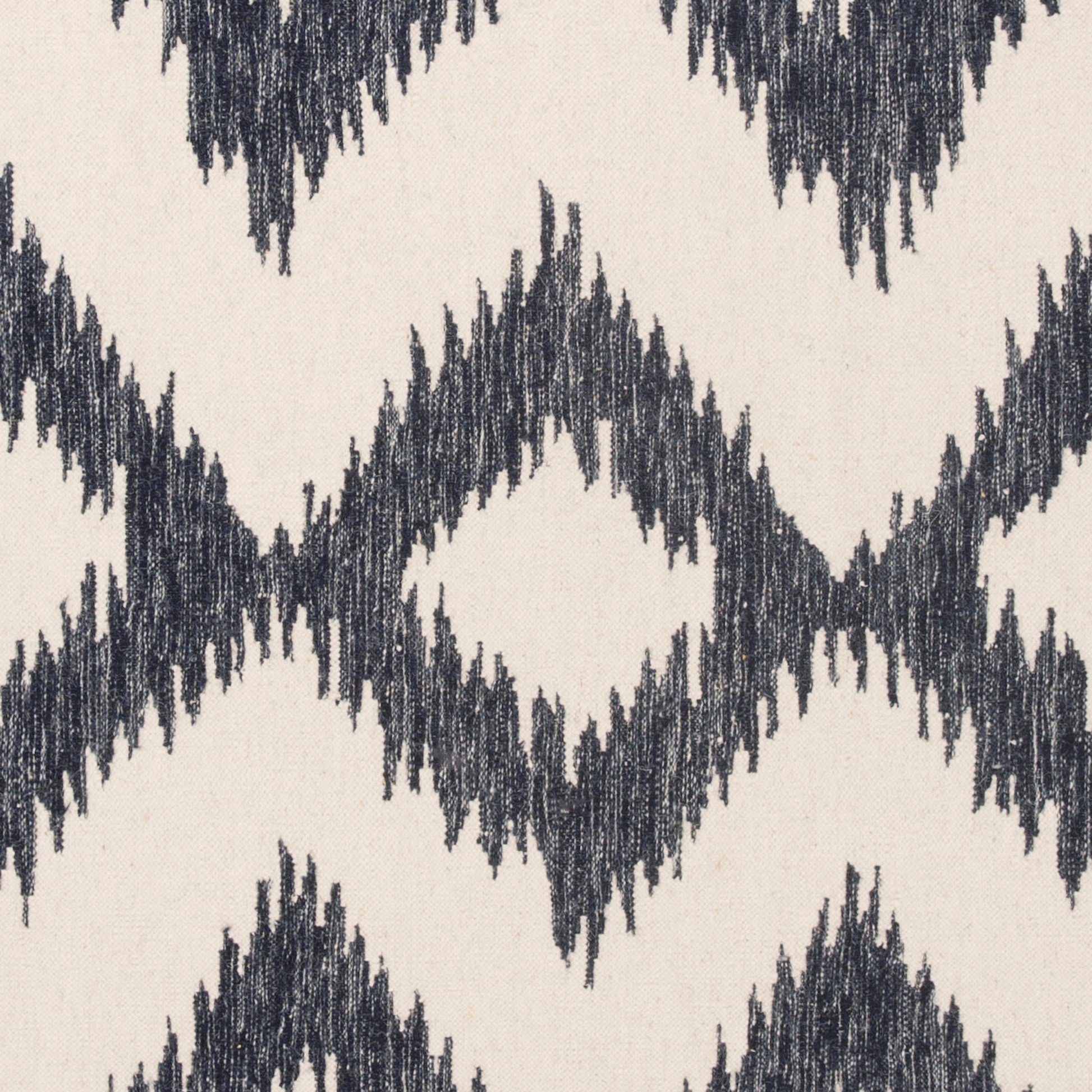 Frontier FT-514 Rug by Surya. Made from 100% wool in a unique style.
