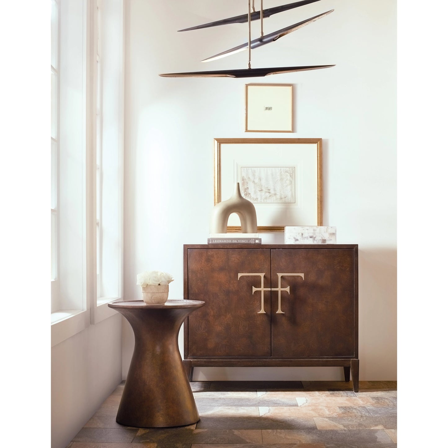 003 SI-2133590 | Lifestyle | Melange Barron Accent Table by Hooker Furniture in brown. Made from resin, metal in a modern style.
