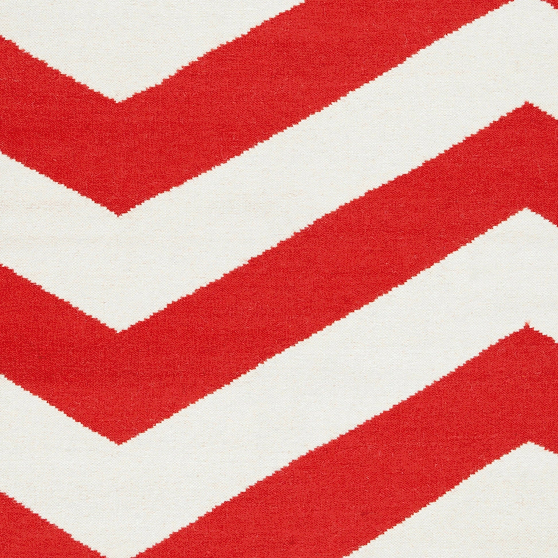 Frontier FT-537 Rug by Surya. Made from 100% wool in a unique style.