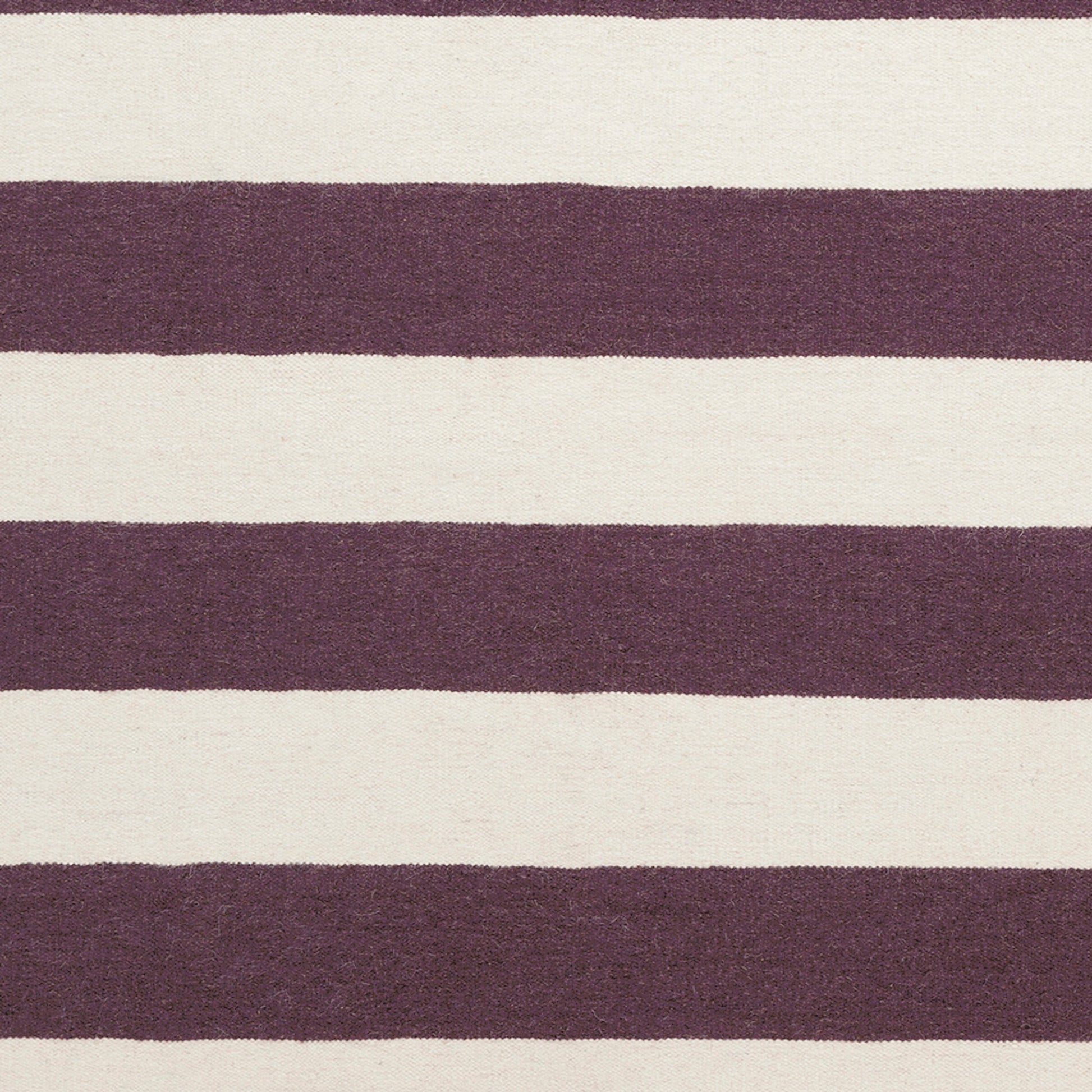Frontier FT-50 Rug by Surya. Made from 100% wool in a unique style.