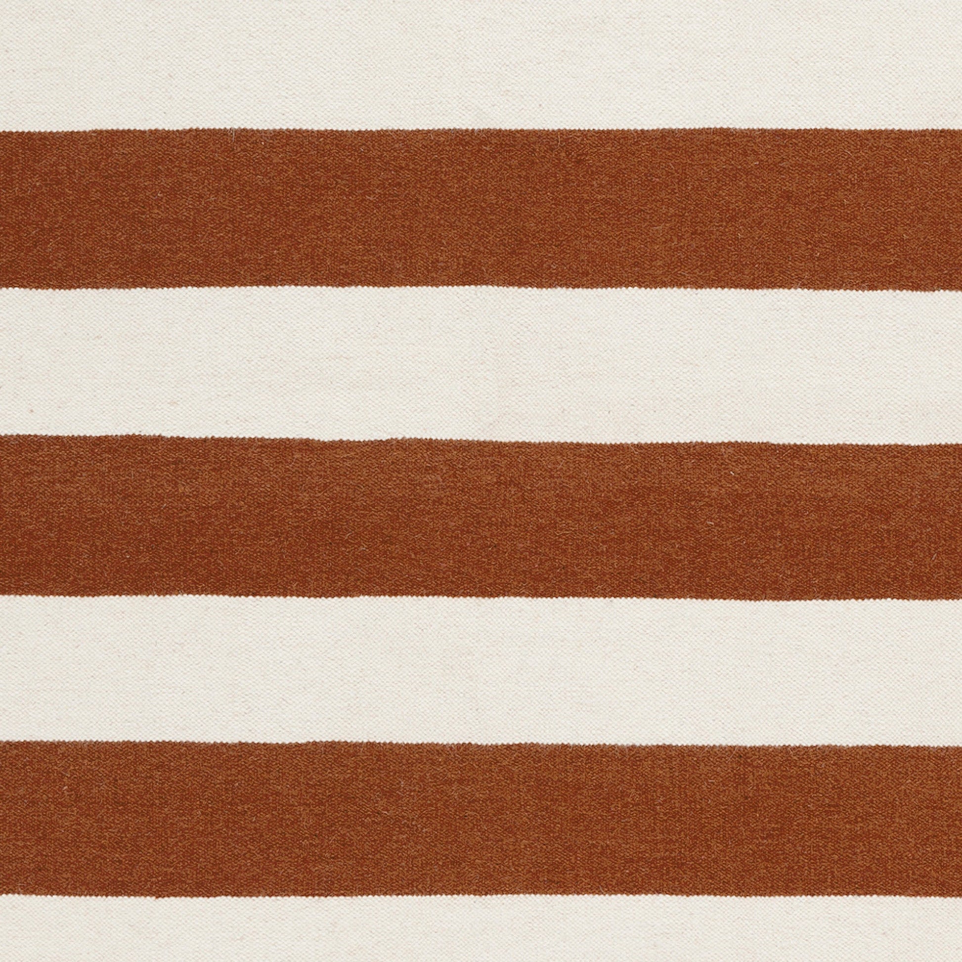 Frontier FT-50 Rug by Surya. Made from 100% wool in a unique style.