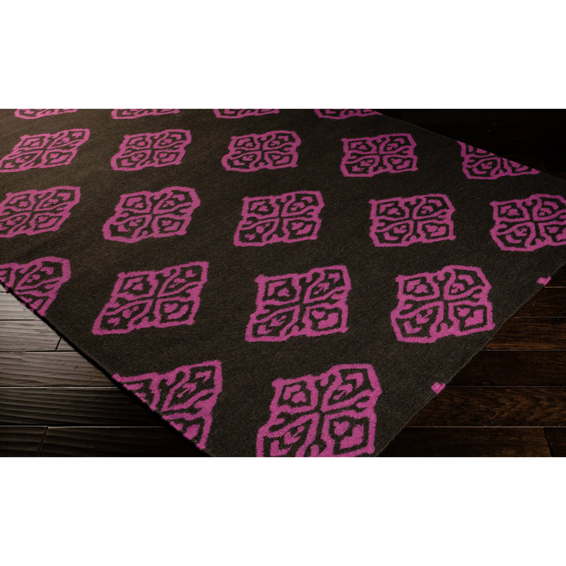 Frontier Rug - 624 by Surya. Made from 100% wool in a unique style.