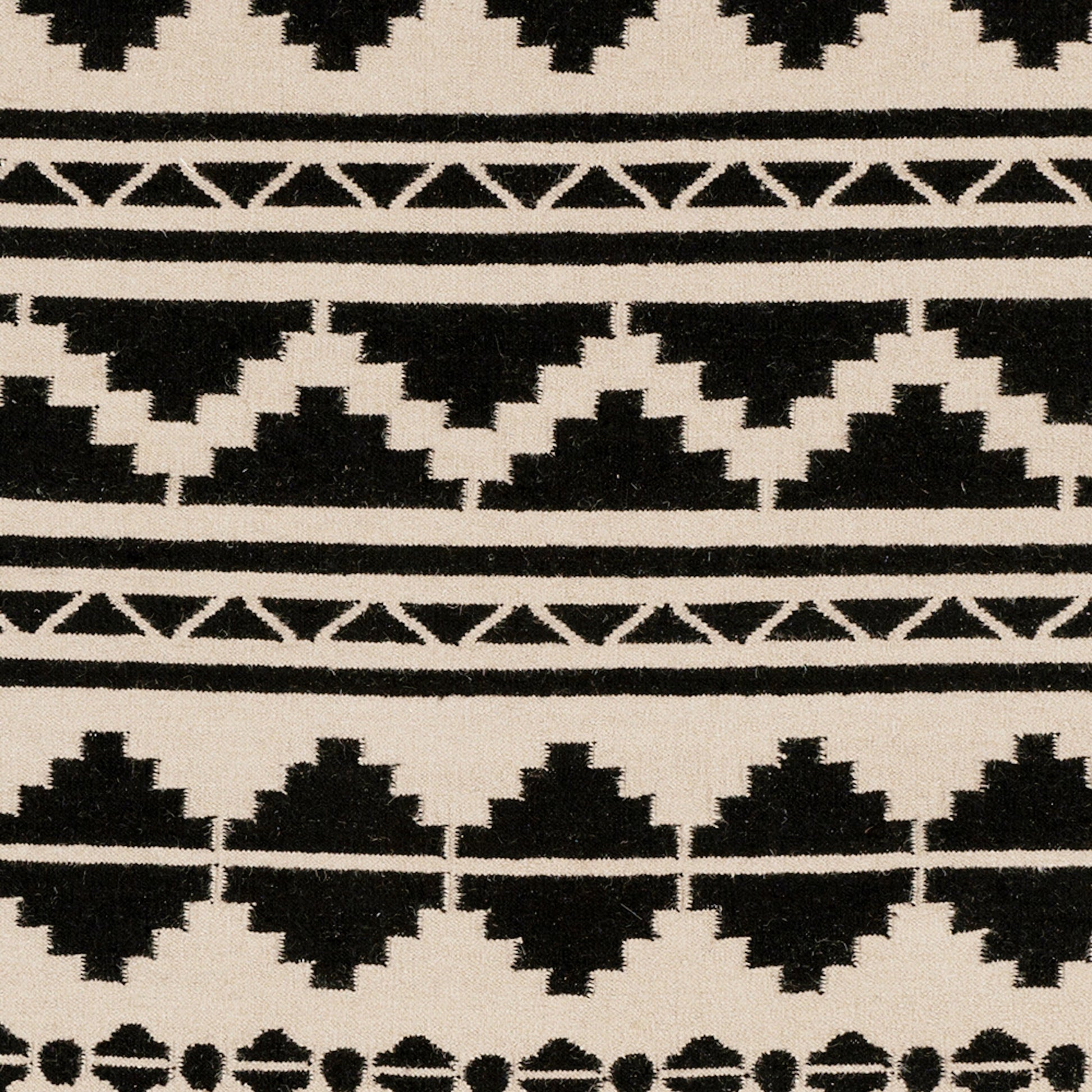 Frontier Rug - 789 by Surya. Made from 100% wool in a unique style.