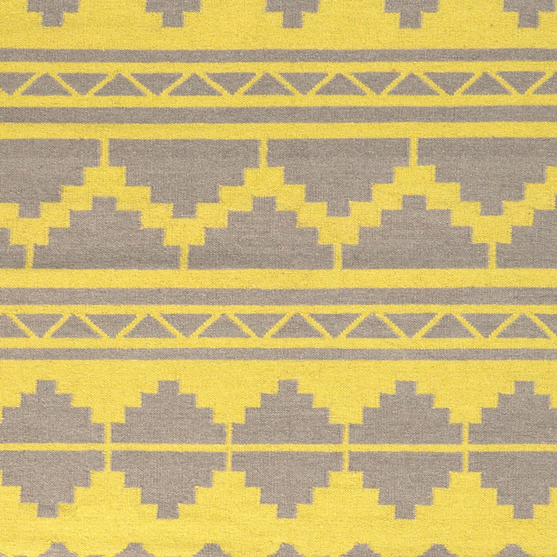 Frontier Rug - 789 by Surya. Made from 100% wool in a unique style.