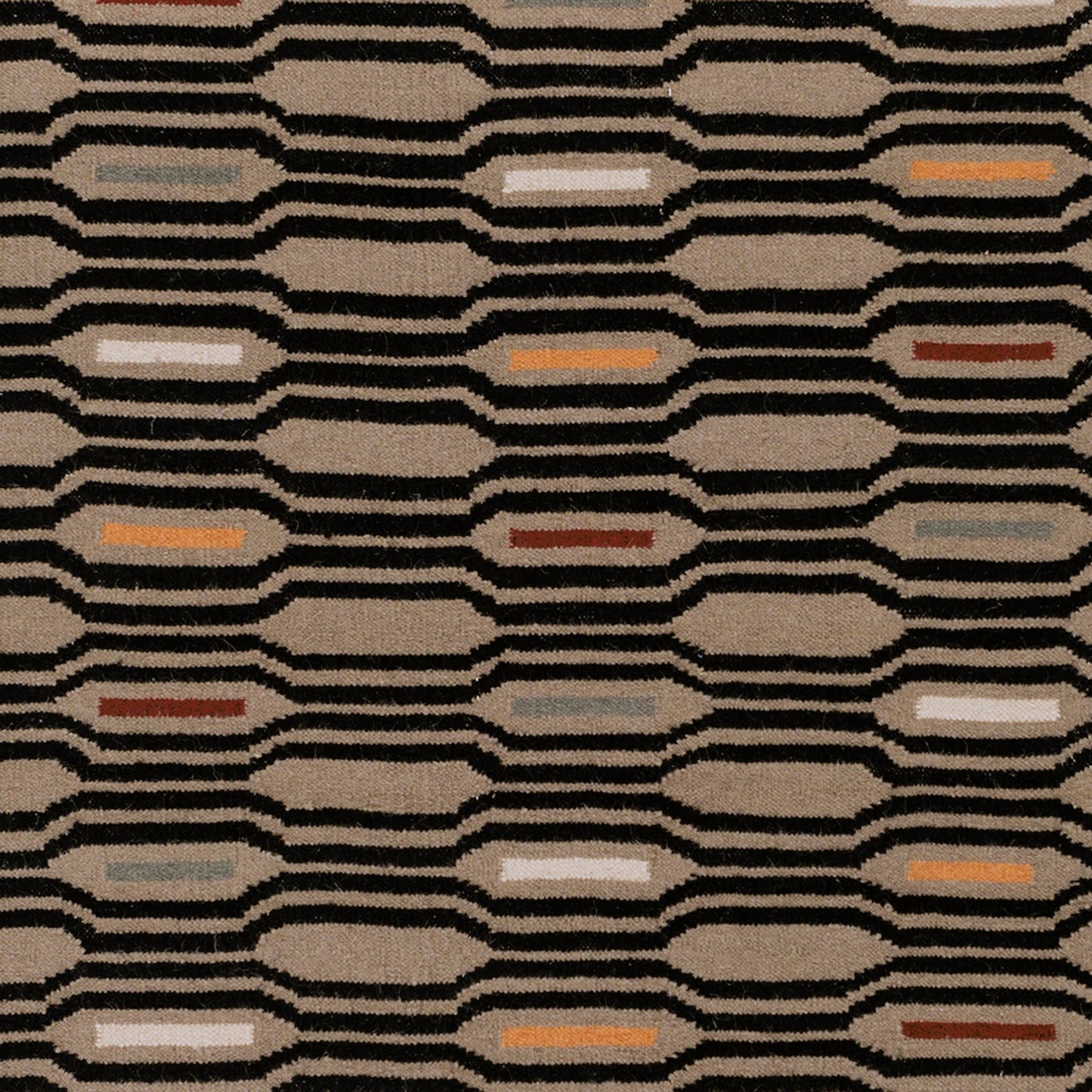 007 46612-3196,46612-3198 | Closeup | Frontier Rug - 792 by Surya. Made from 100% wool in a unique style.