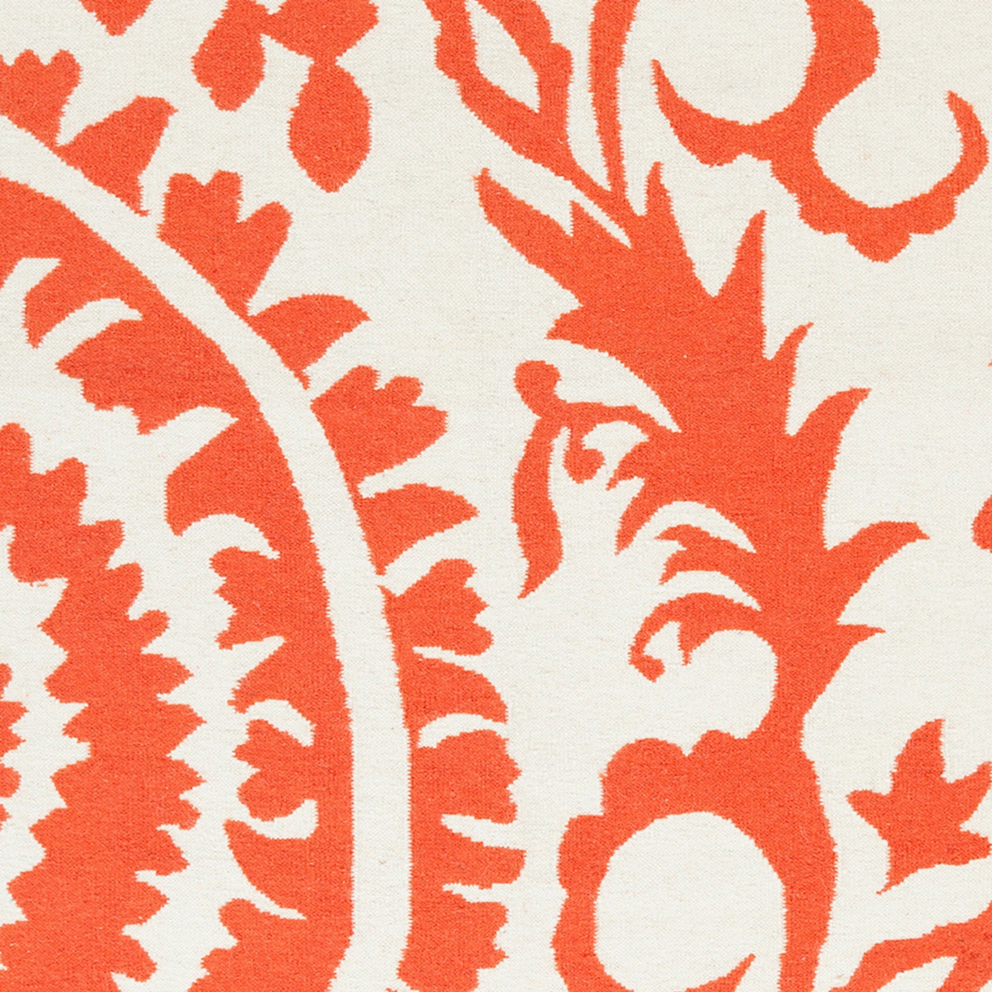 Frontier Rug - 1719 by Surya. Made from 100% wool in a unique style.