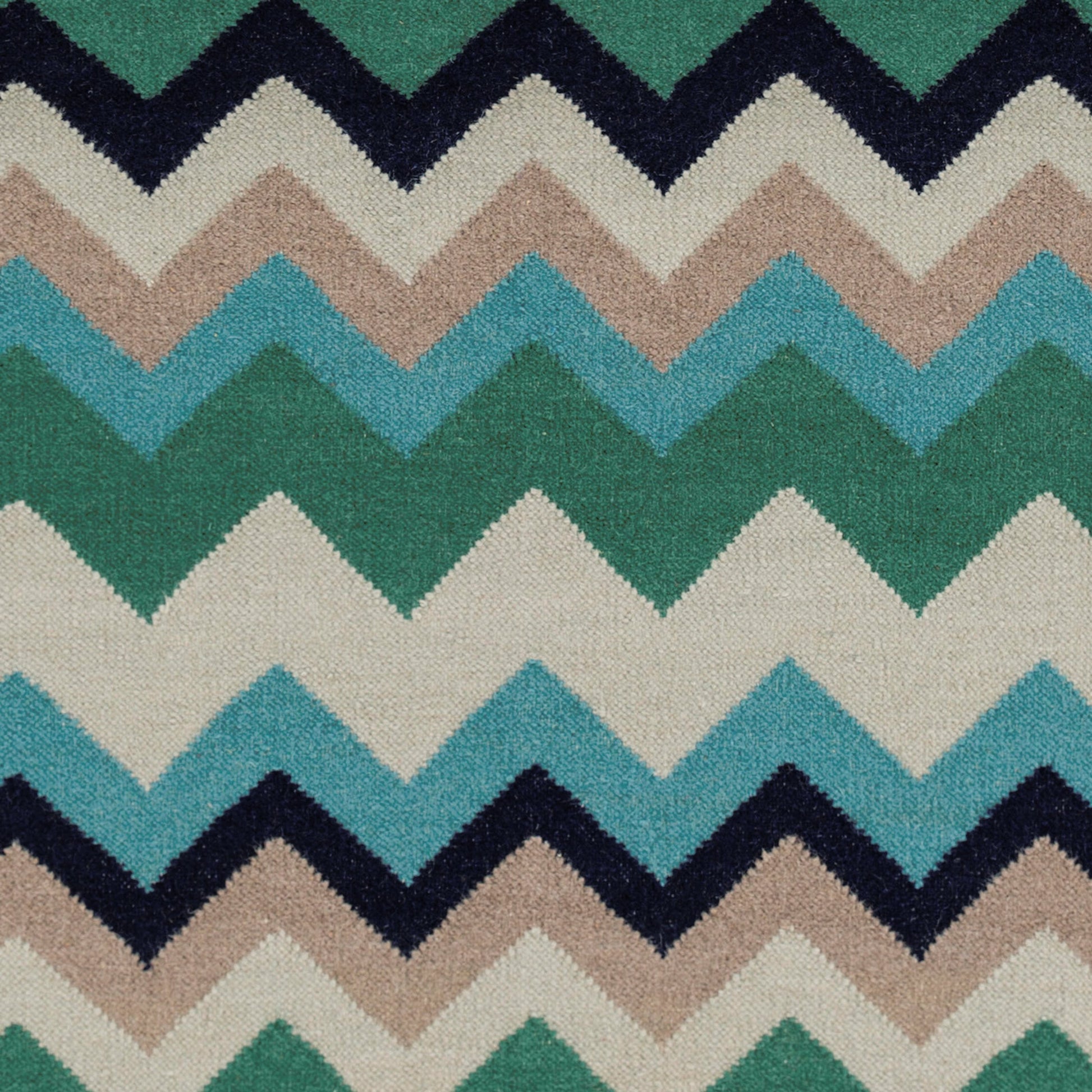 Frontier FT-599 Rug by Surya. Made from 100% wool in a unique style.