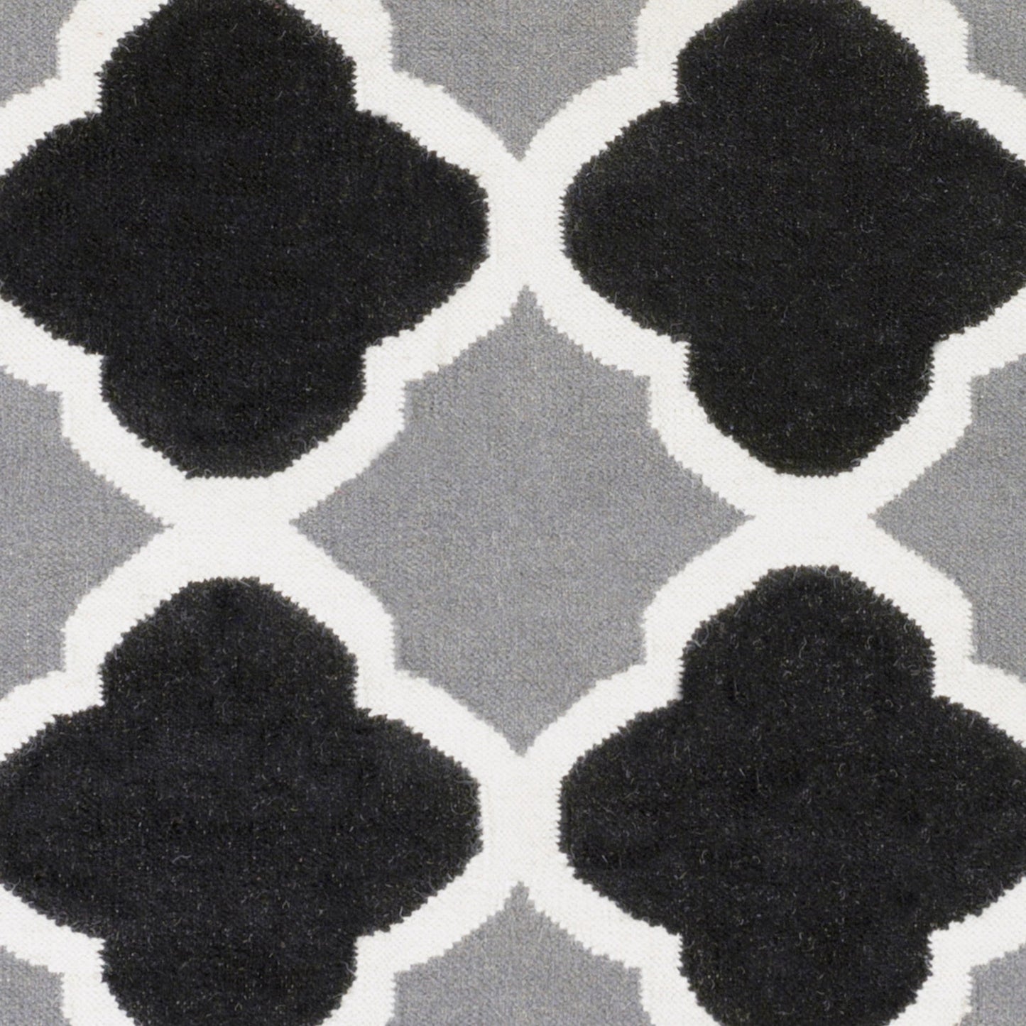 004 17994-17097,17994-3196,17994-3198 | Closeup | Frontier FT-66 Rug by Surya. Made from 100% wool in a unique style.