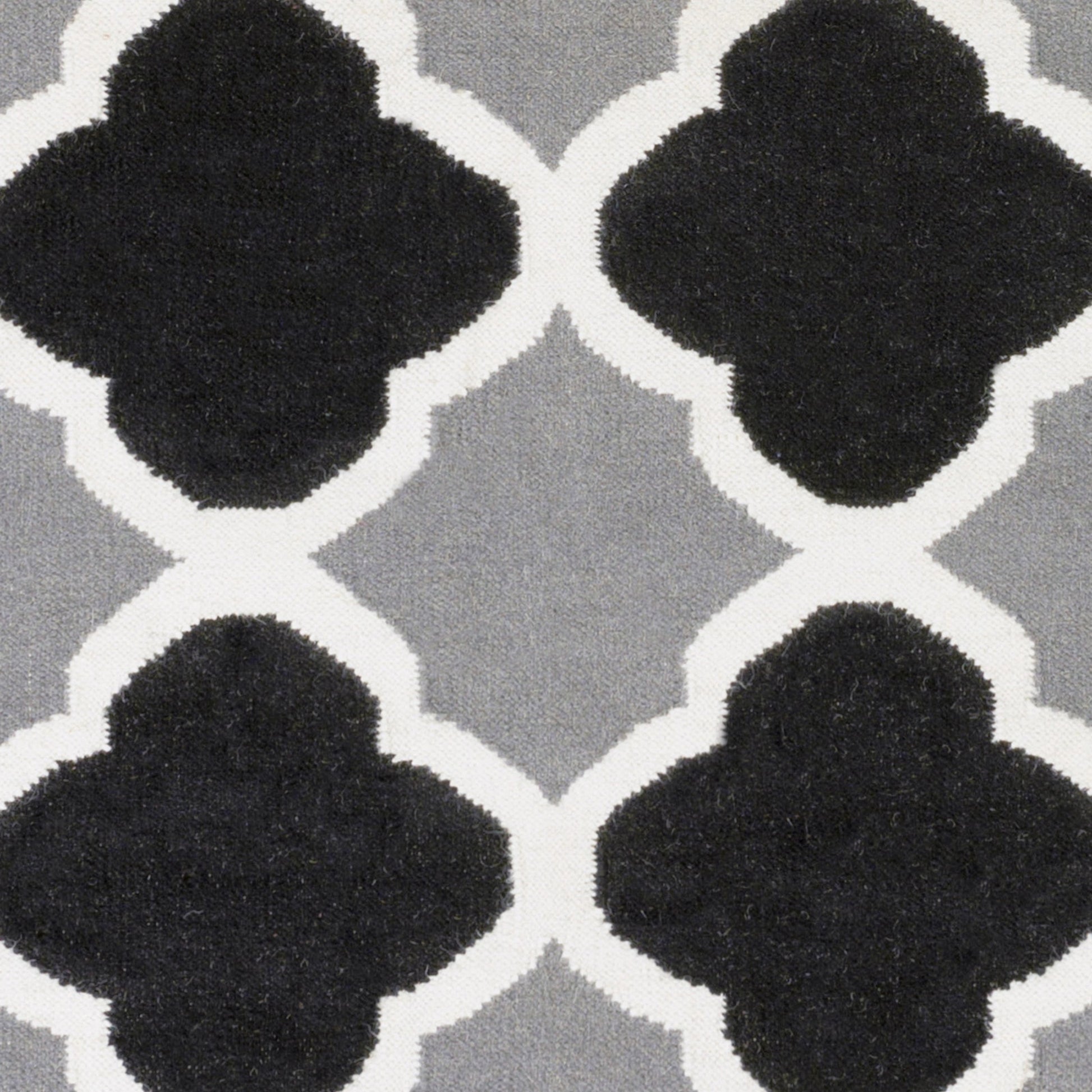Frontier FT-66 Rug by Surya. Made from 100% wool in a unique style.