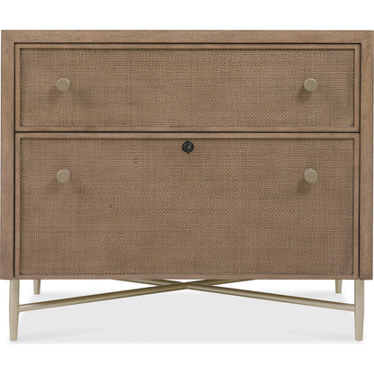 Sonnet Lateral File by Hooker Furniture in medium wood and wren. Made from unique in a transitional style.