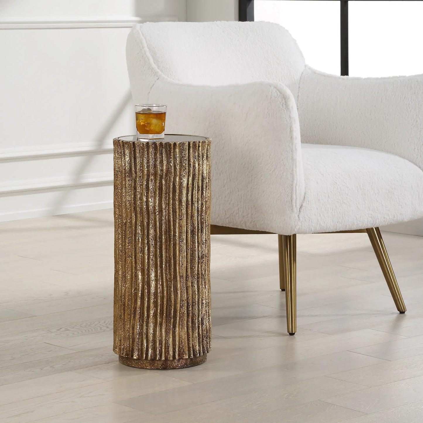 004 SI-2262319 | Lifestyle | Echo Drink Table by Uttermost in gold. Made from resin, glass in a unique style.