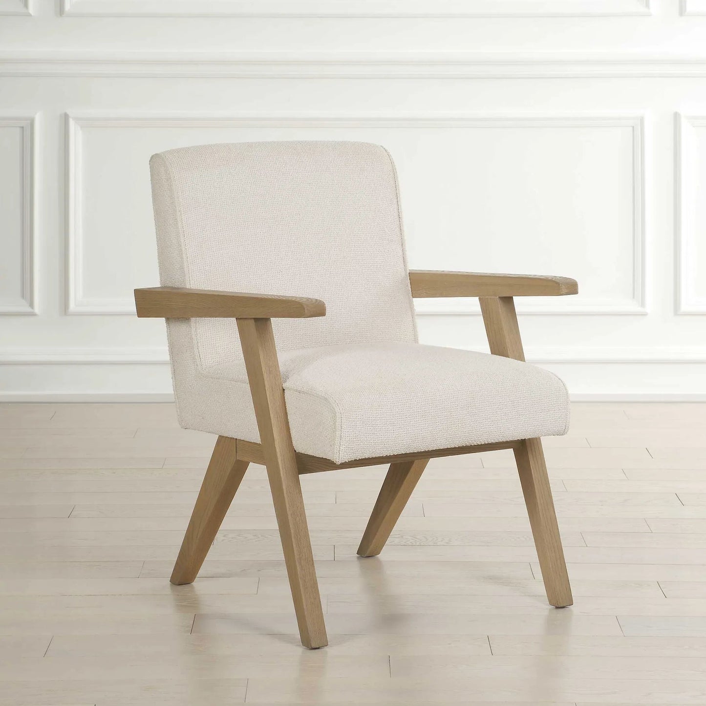 004 SI-2386653 | Unknown | Blakely Dining Arm Chair by Uttermost in white. Made from oak solid, plywood, foam, fabric in a unique style.