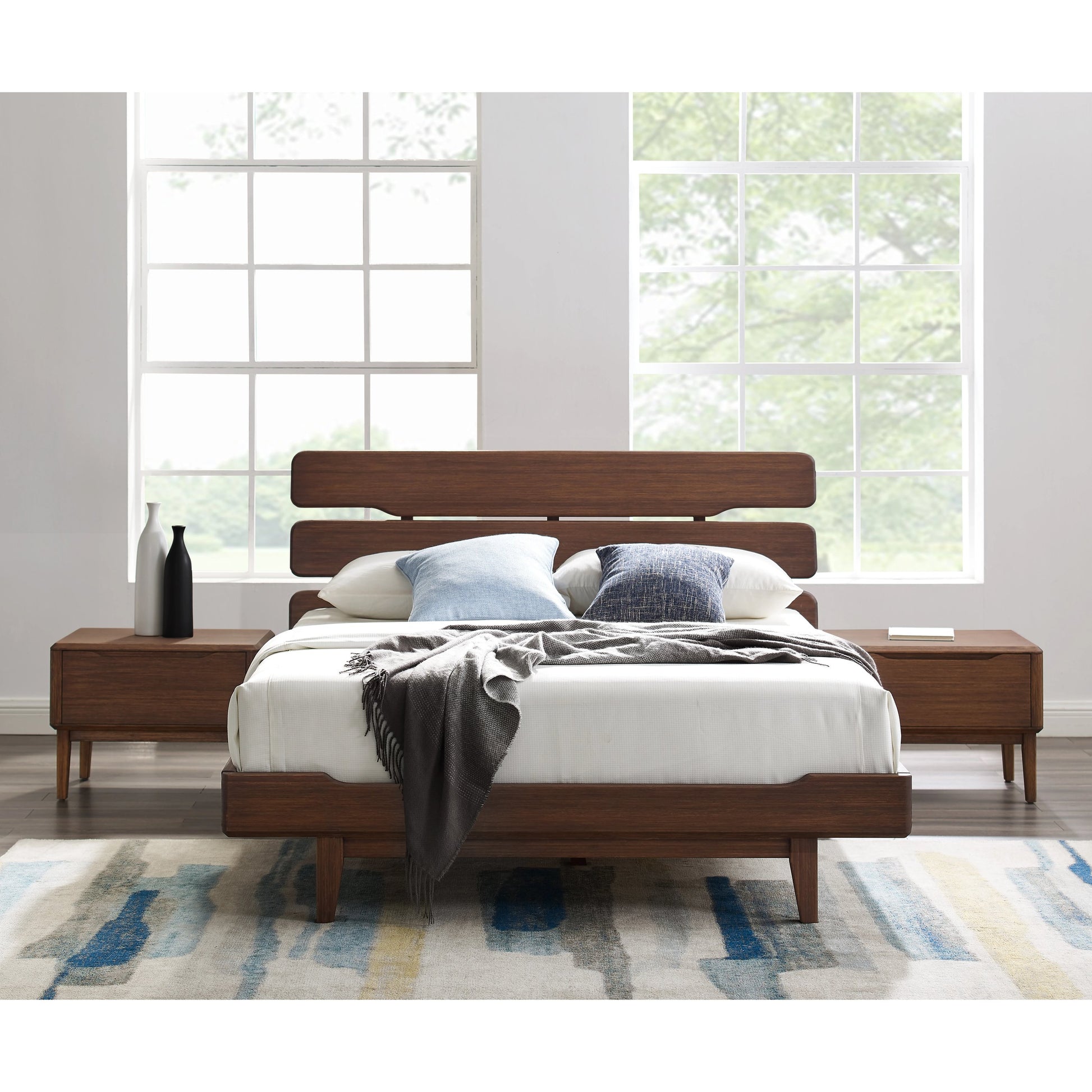 Currant Platform Bed by Greenington. Made from unique in a transitional style.
