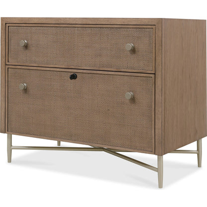 Sonnet Lateral File by Hooker Furniture in medium wood and wren. Made from unique in a transitional style.