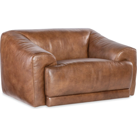 Fleetwood Chair by Hooker Furniture in brown. Made from unique in a traditional style.