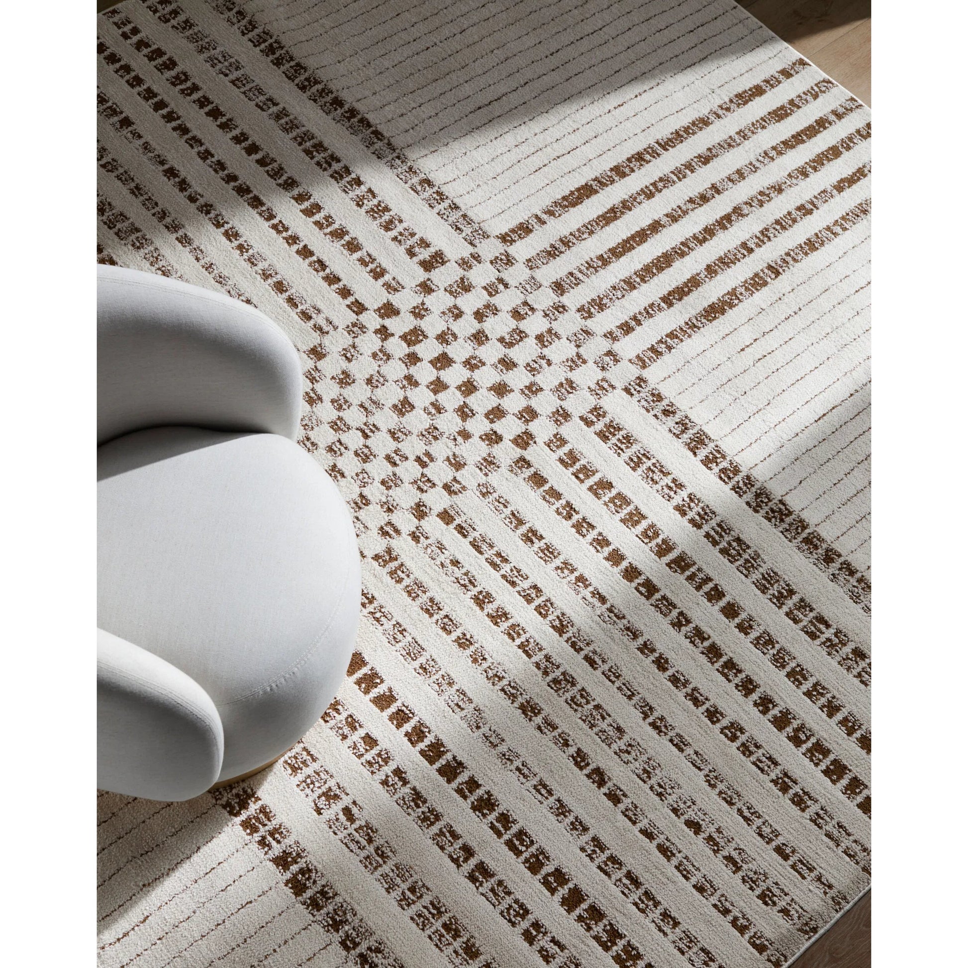 Architect GAAR-2303 Rug by Galey Alix x Livabliss in ivory, dark brown. Made from polyester in a unique style.