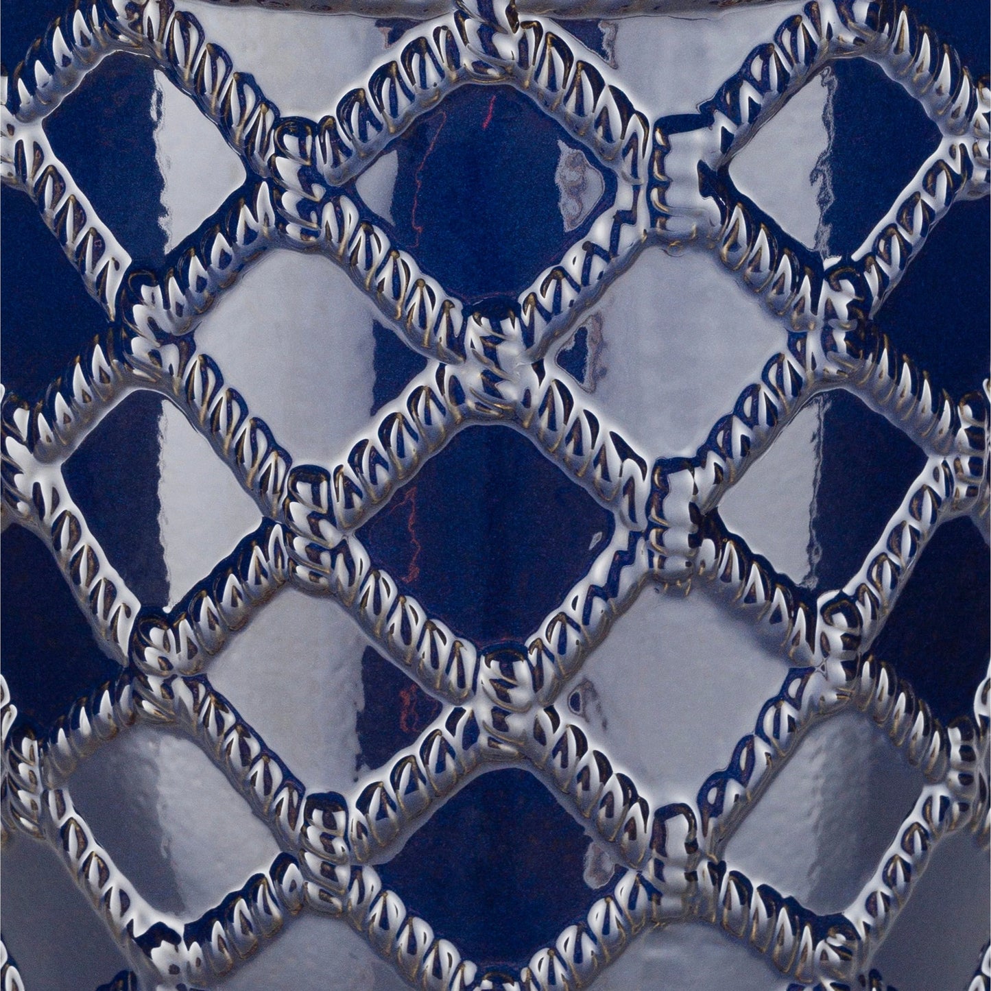 004 S-233819 | Closeup | Gaylor Indoor/Outdoor by Livabliss in glazedglazed. Made from ceramic in a coastal style.