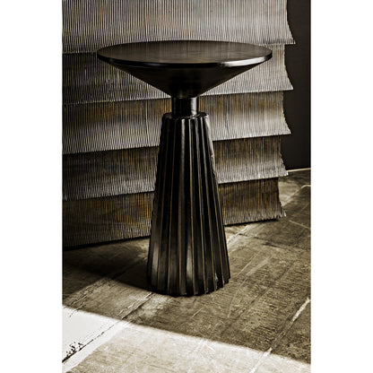 Ava Dresser by Noir. Made from mahogany, veneer in a eclectic & global style.