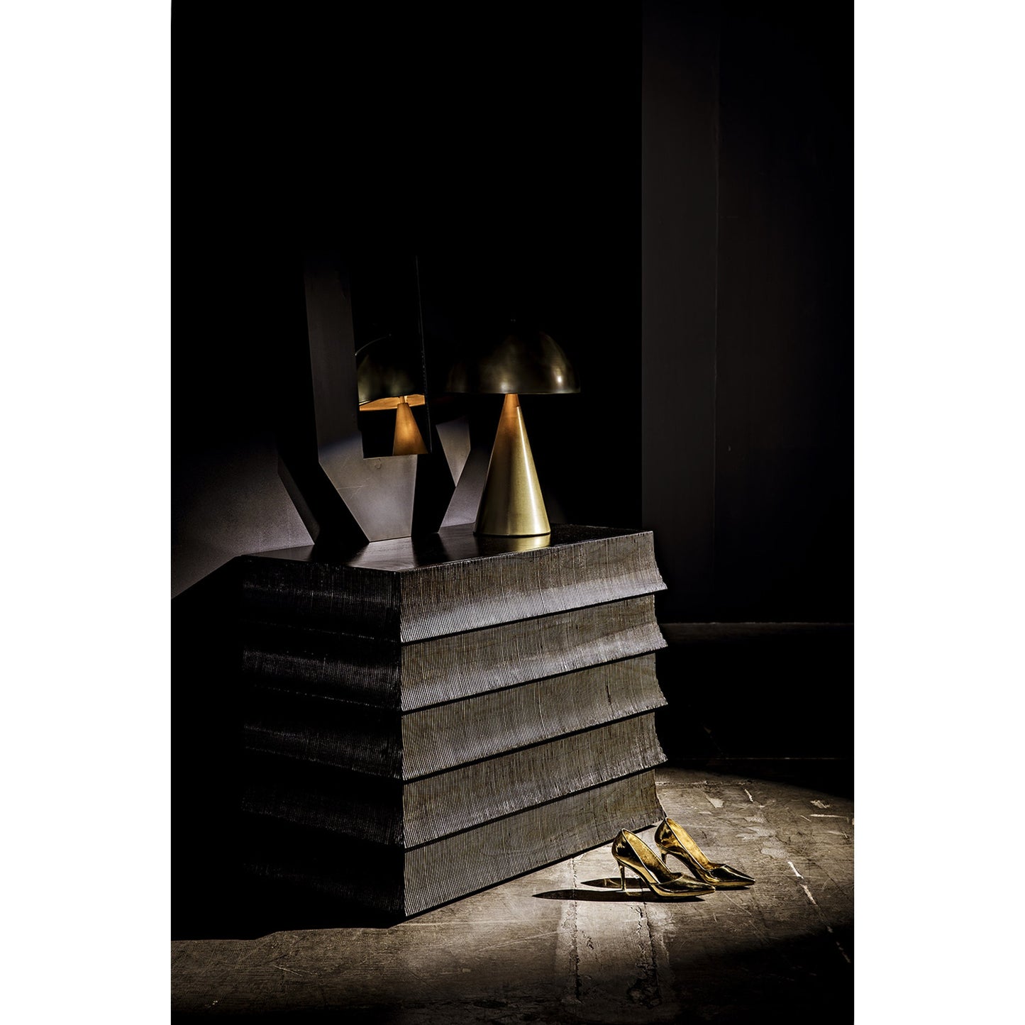 016 SI-2635190 | Unknown | Ava Dresser by Noir. Made from mahogany, veneer in a eclectic & global style.