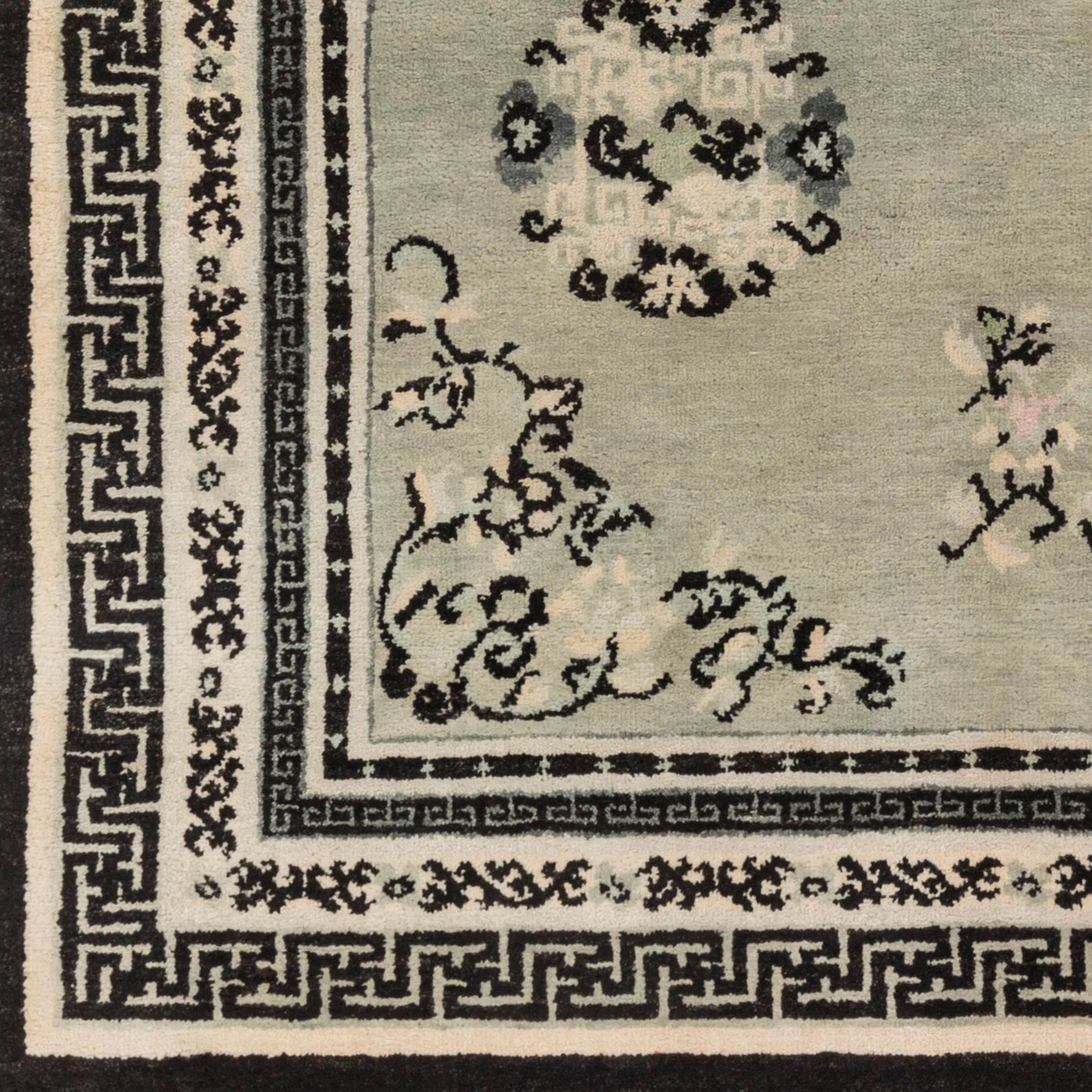 Geisha Rug - 12931 by Surya. Made from wool in a unique style.