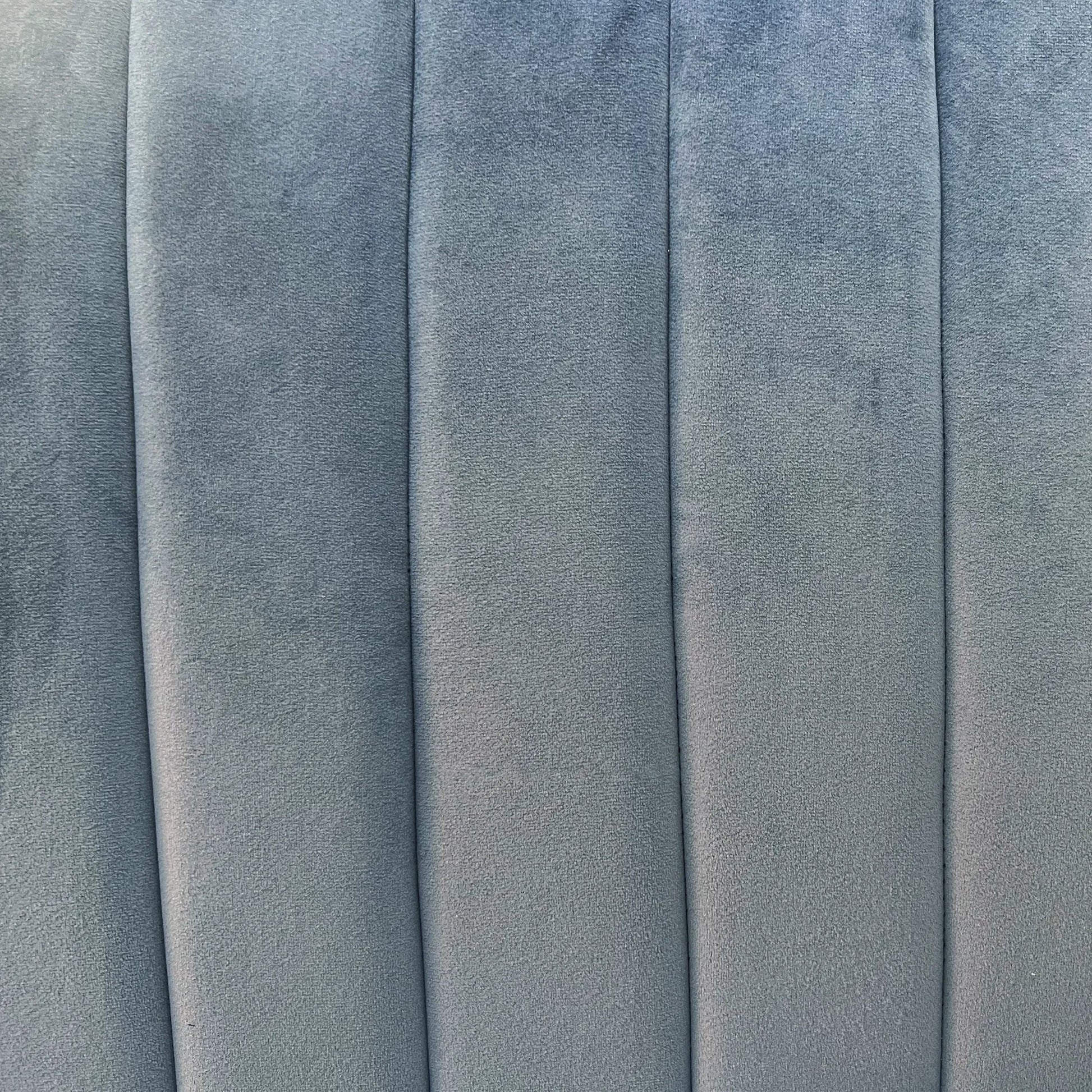 Blue Velvet Bench by Zentique in pale blue velvet. Made from velvet in a unique style.
