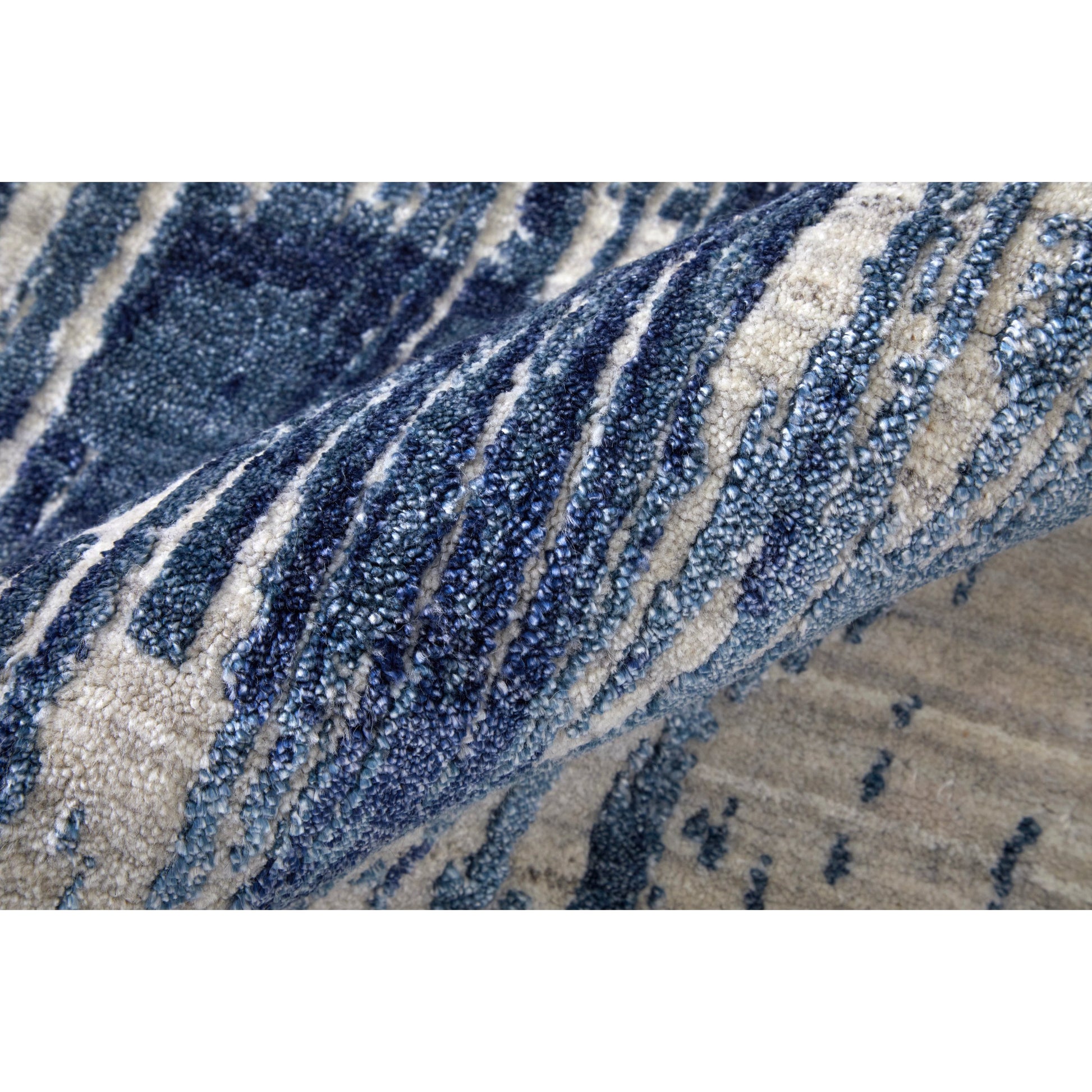 Eastfield Rug - 69AGF by Feizy in blue, ivory. Made from wool, viscose in a unique style.