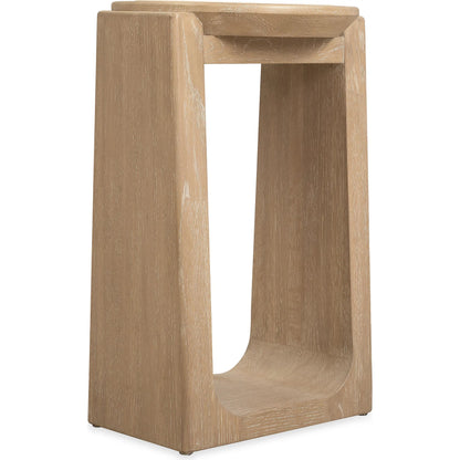 Commerce and Market Helena Spot Table by Hooker Furniture in light wood and desert oak. Made from white oak solids, marble in a transitional style.