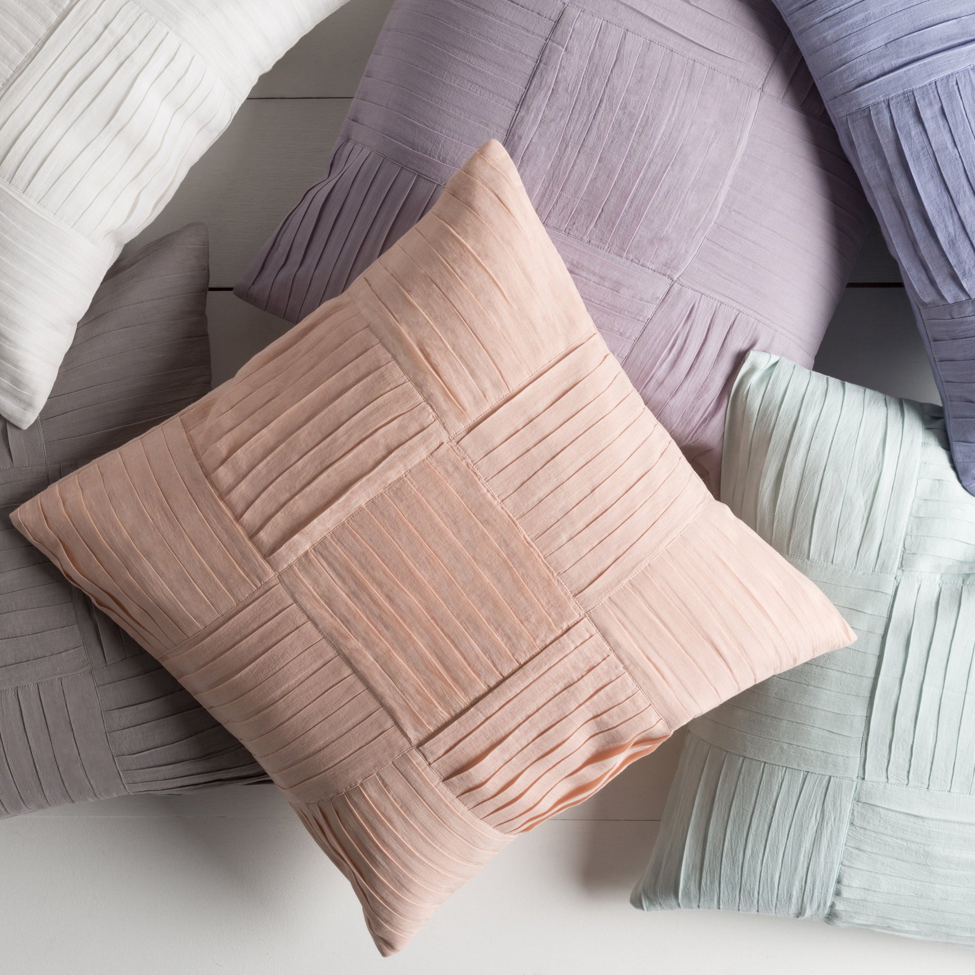 Gilmore Pillow - 23059 by Surya. Made from 100% cotton in a modern style.