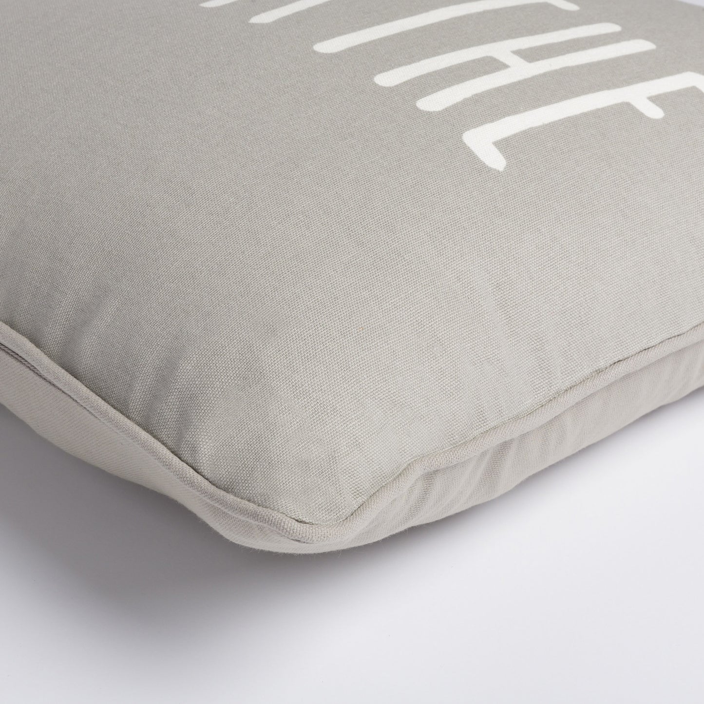 003 S-346600,S-346601 | Closeup | Glyph Breathe Pillow by Surya in gray. Made from 100% cotton in a modern style.