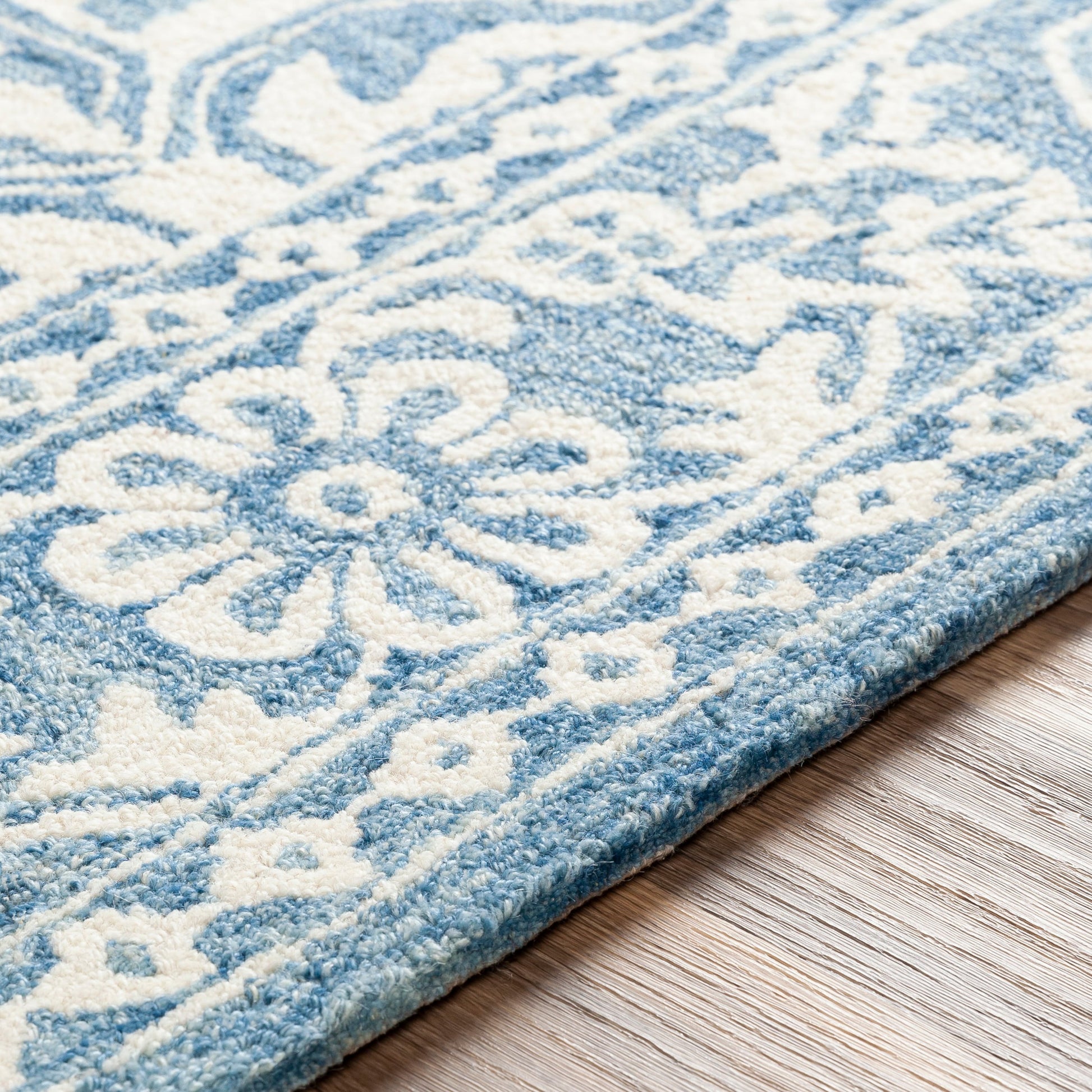 Granada Rug - 23802 by Livabliss. Made from 100% wool in a unique style.