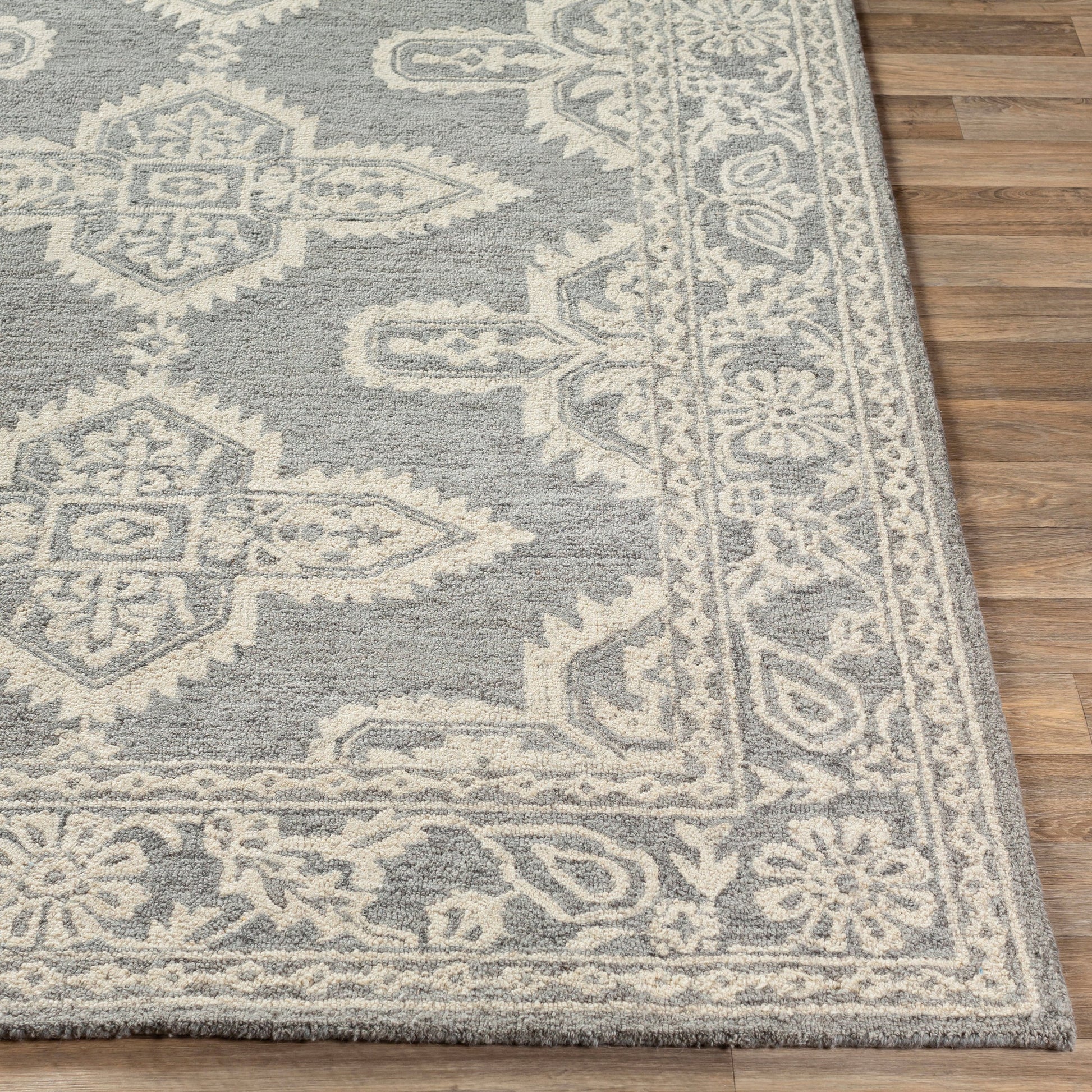 Granada Rug - 23802 by Livabliss. Made from 100% wool in a unique style.