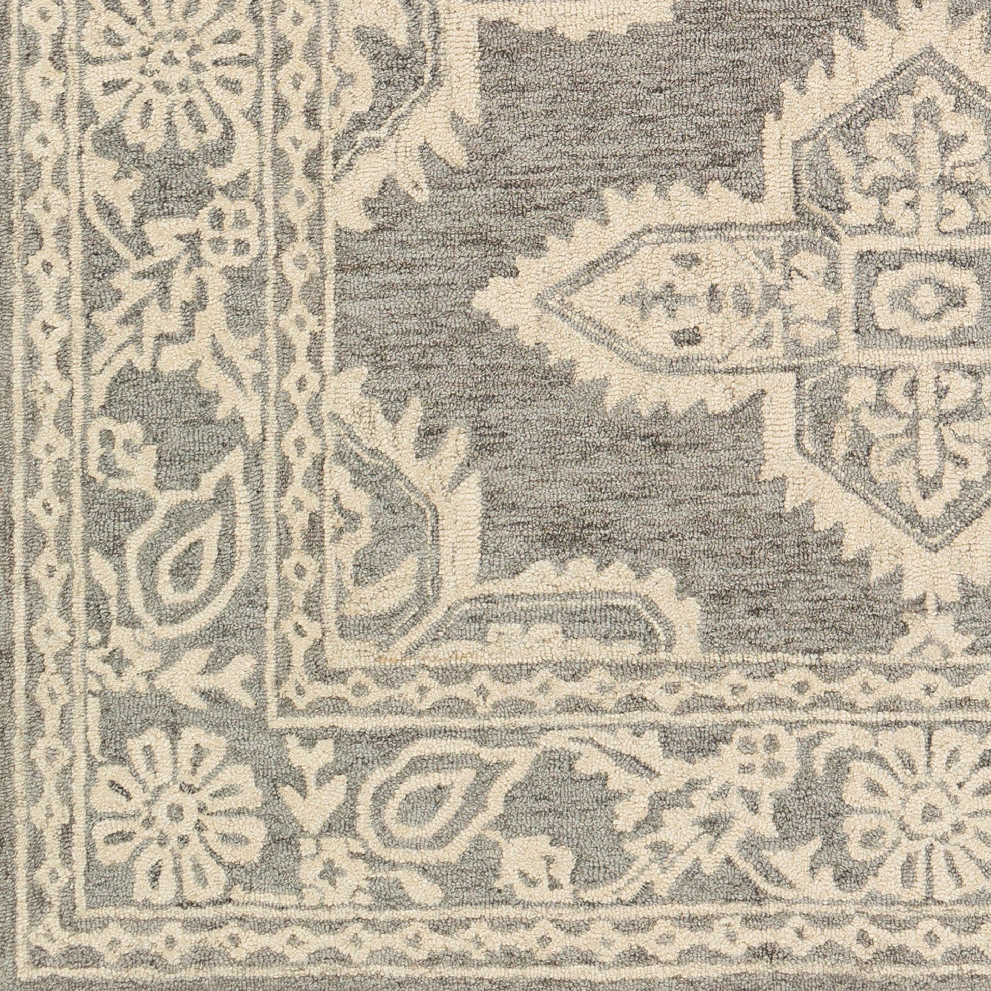 Granada Rug - 23802 by Livabliss. Made from 100% wool in a unique style.