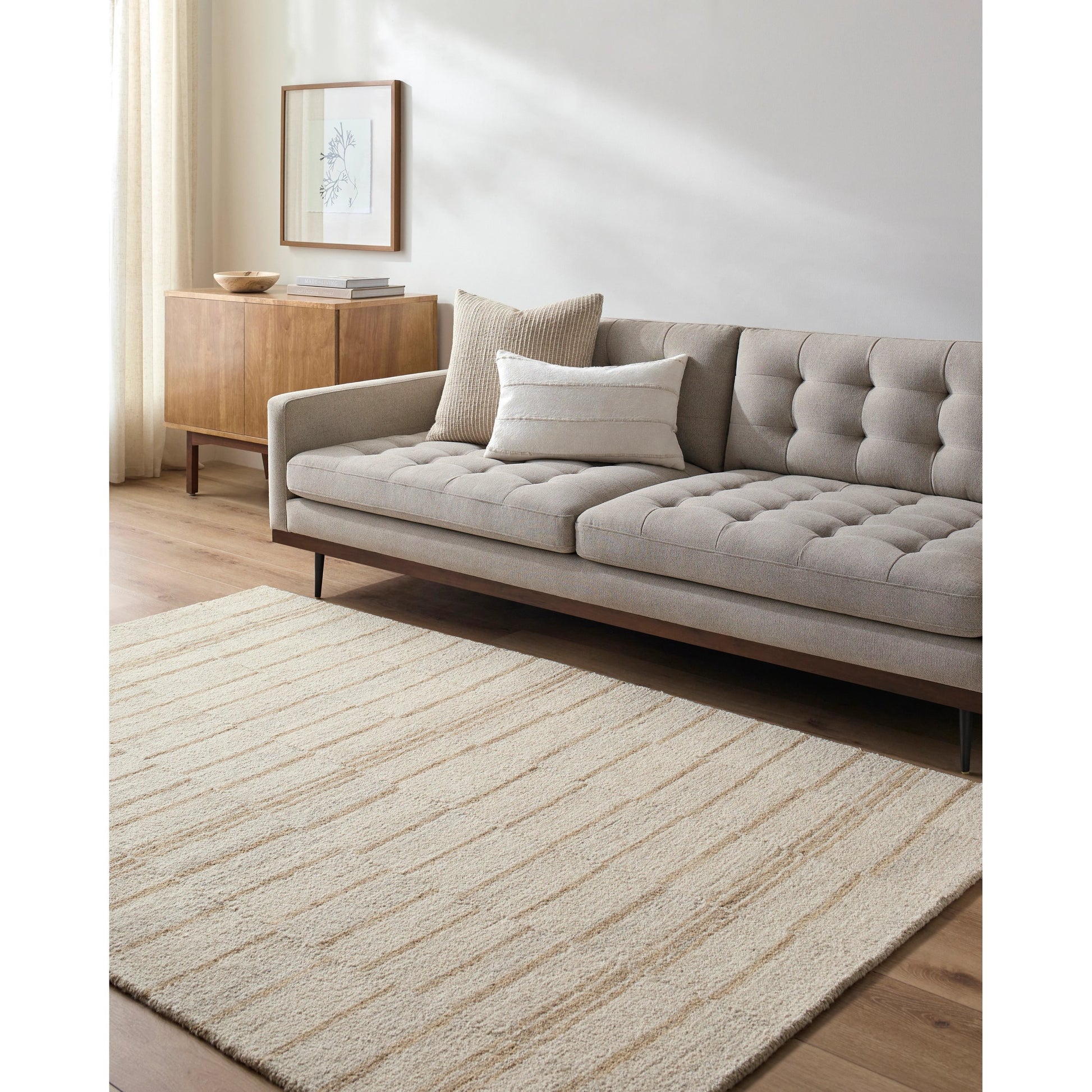 Everton Plus Rug - 32943 by Livabliss. Made from face: 100% wool in a unique style.