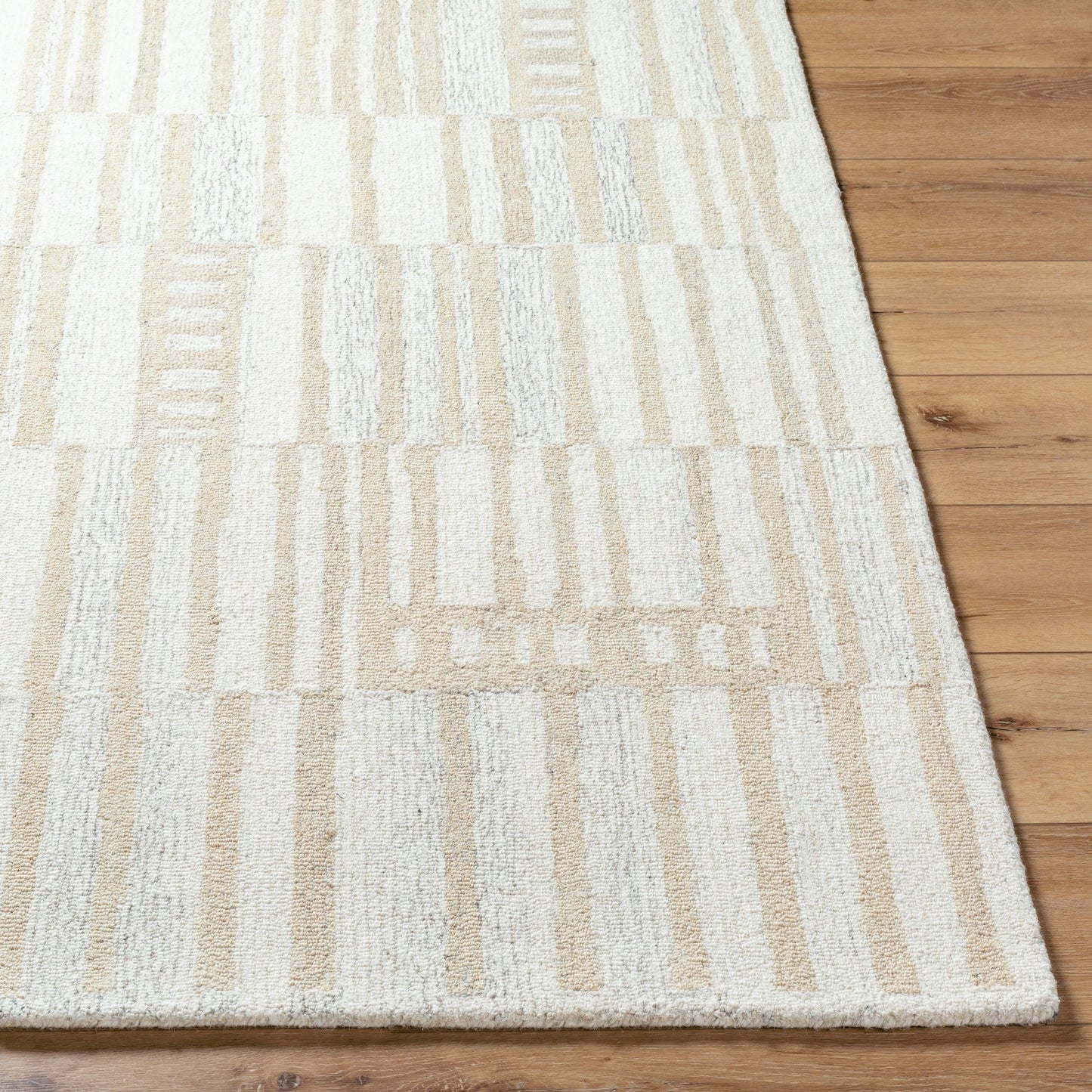 004 SI-2098266,SI-2098267,SI-2098268,SI-2098269 | Closeup | Granada Rug - 485390 by Livabliss in beige, ivory, sand, light taupe. Made from wool in a unique style.