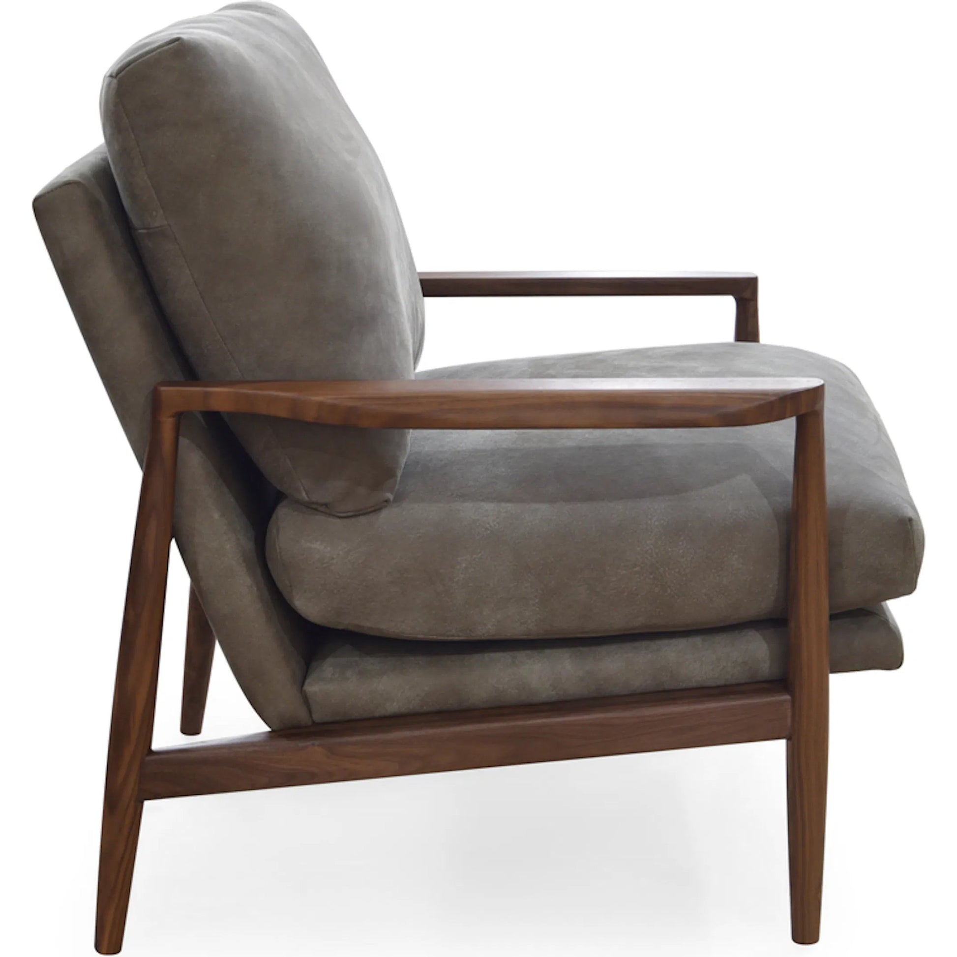 Arturo Accent Chair by Moe's Home Collection. Made from 100% top grain leather, solid walnut frame, high density foam seat, back with webbing suspension in a transitional style.
